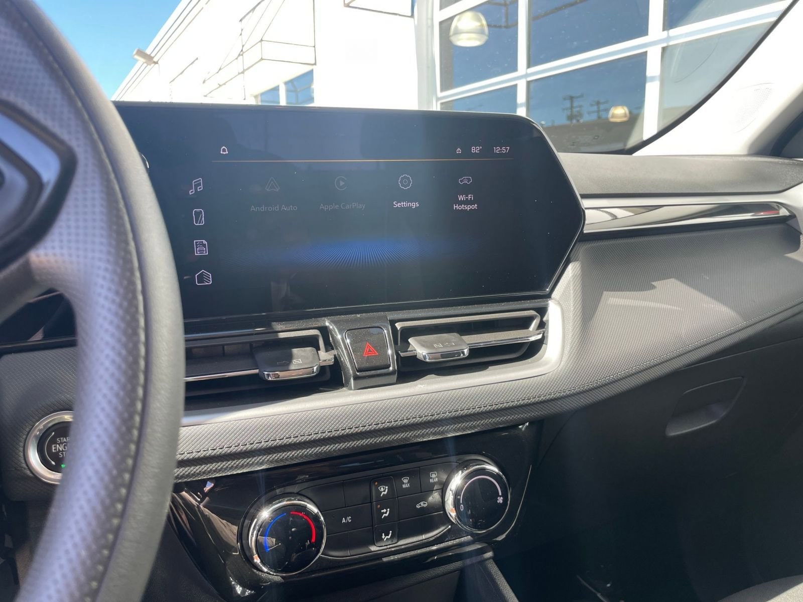 Thumbnail: 2025 Chevrolet TrailBlazer - 18