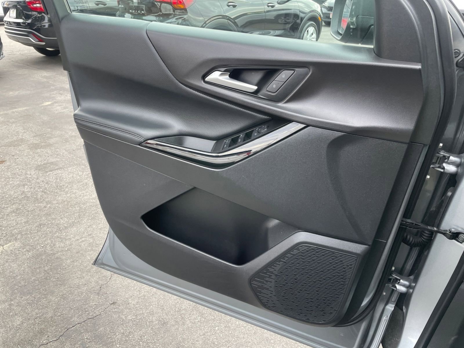 Thumbnail: 2025 Chevrolet Equinox - 20