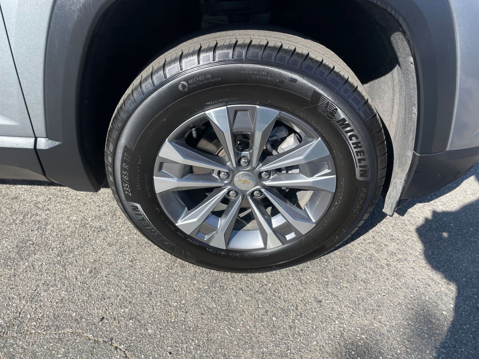 Thumbnail: 2025 Chevrolet Equinox - 32