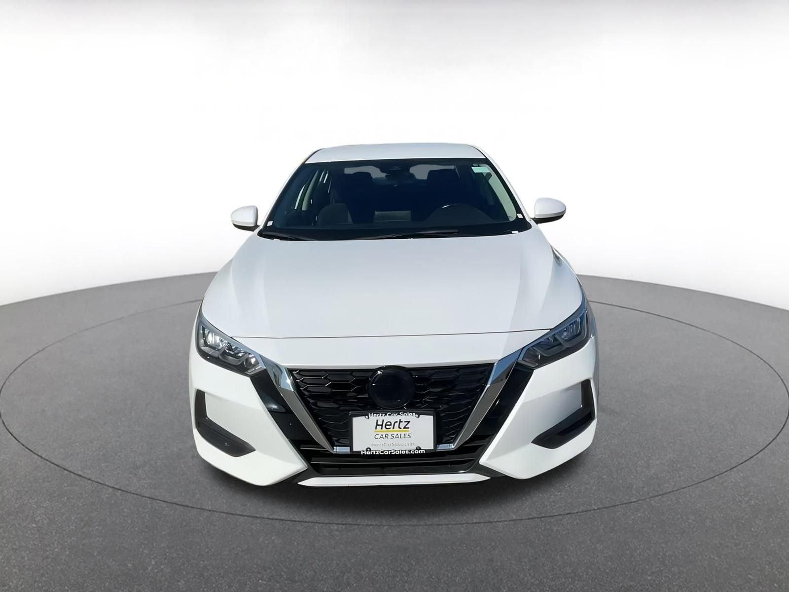 Thumbnail: 2022 Nissan Sentra - 4