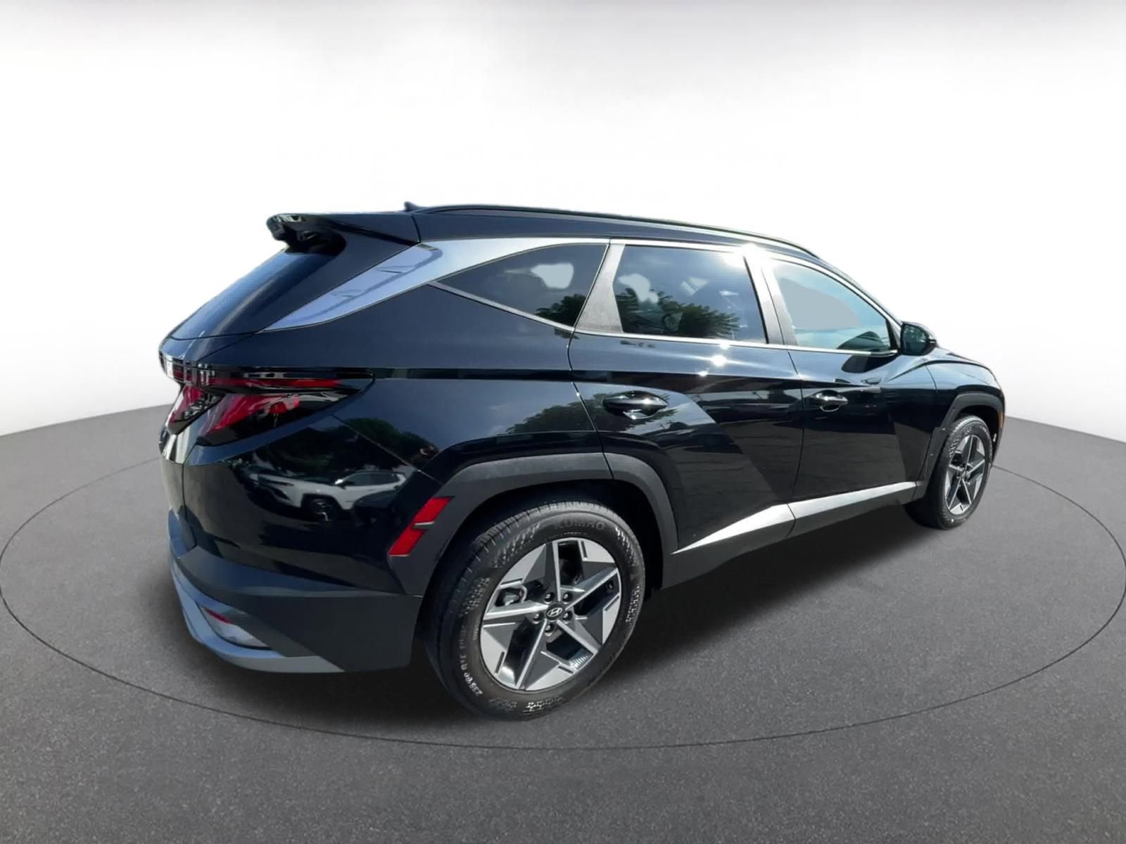 Thumbnail: 2025 Hyundai Tucson - 15