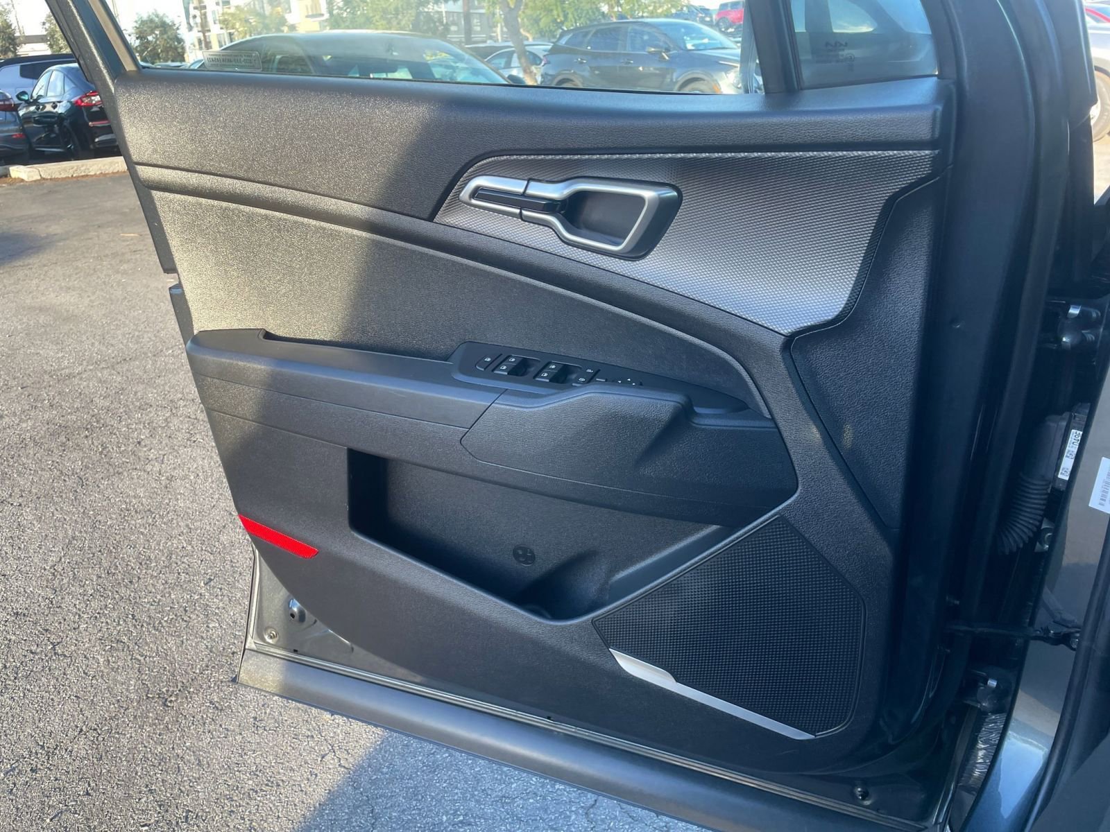 Thumbnail: 2025 Kia Sportage - 18