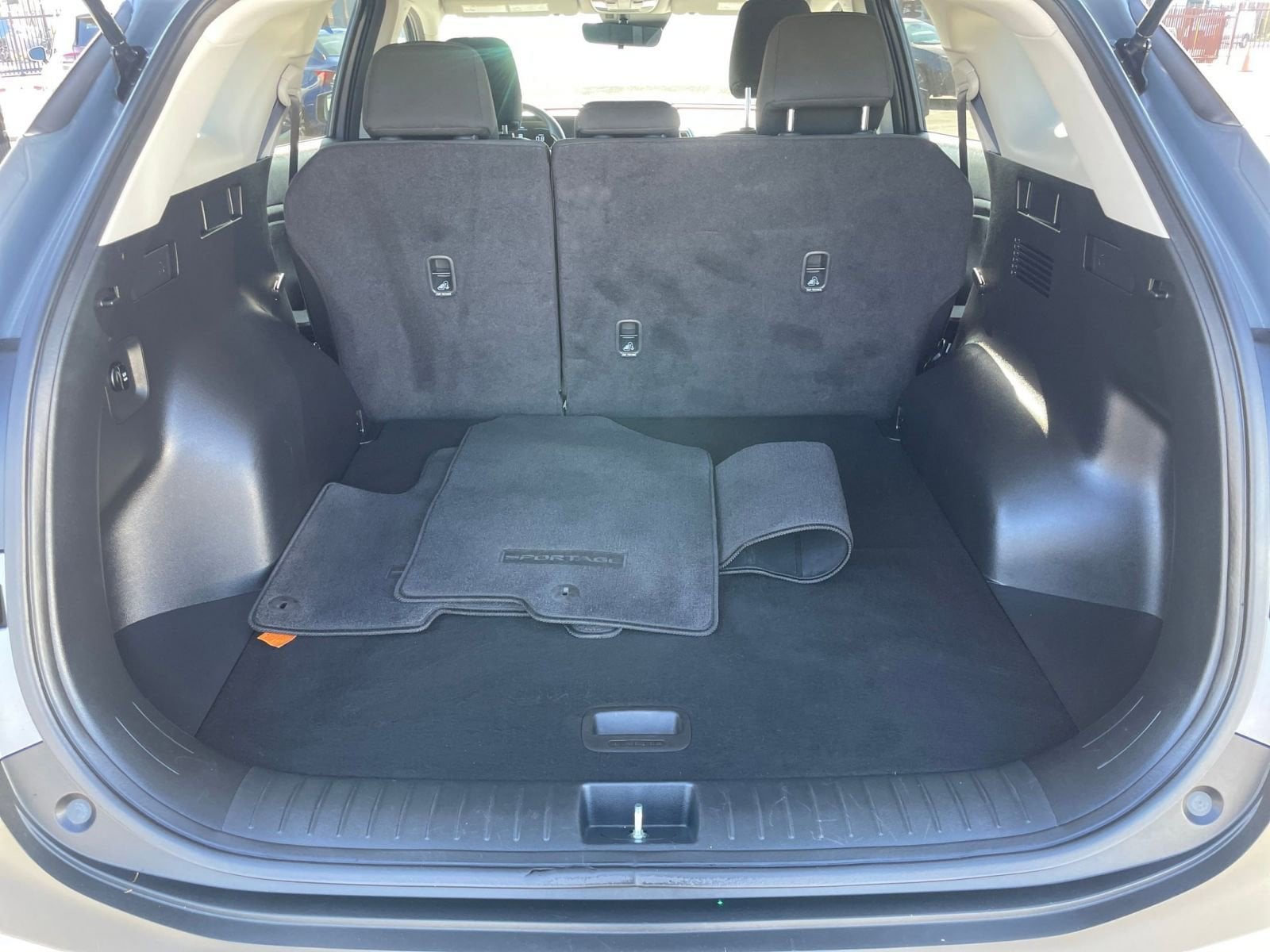 Thumbnail: 2025 Kia Sportage - 31