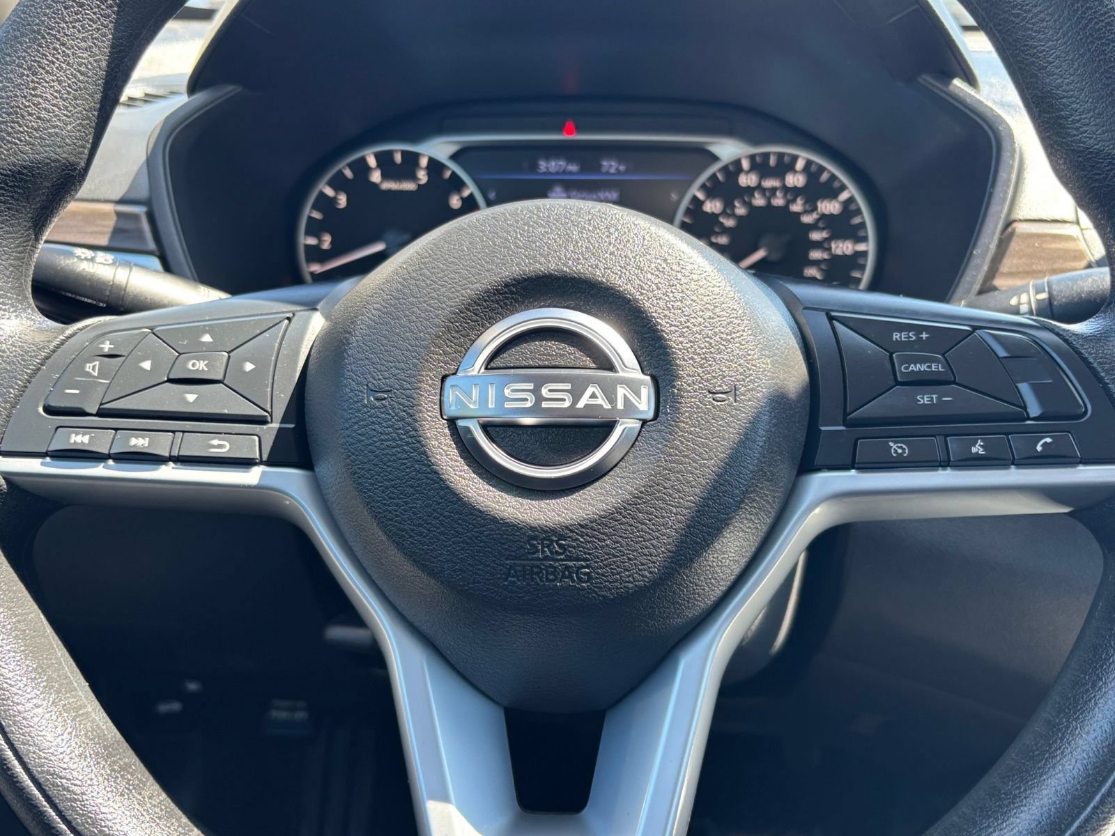 Thumbnail: 2025 Nissan Altima - 29