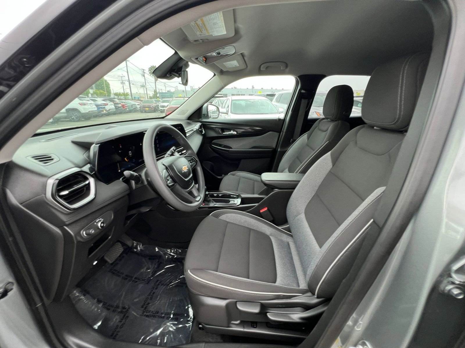 Thumbnail: 2025 Chevrolet TrailBlazer - 30