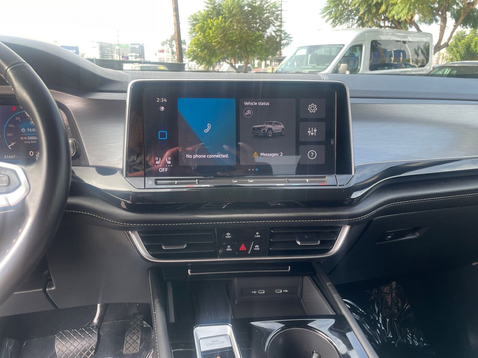 Thumbnail: 2025 Volkswagen Atlas - 18