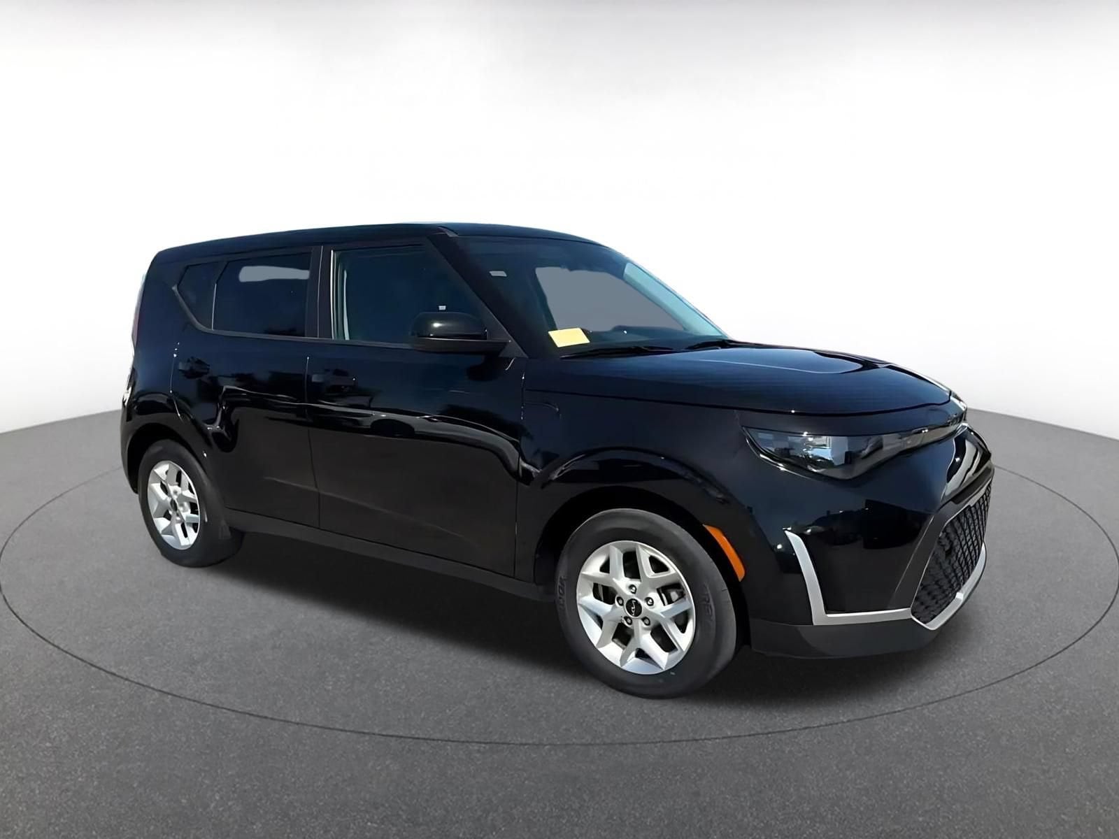 Thumbnail: 2025 Kia Soul - 2