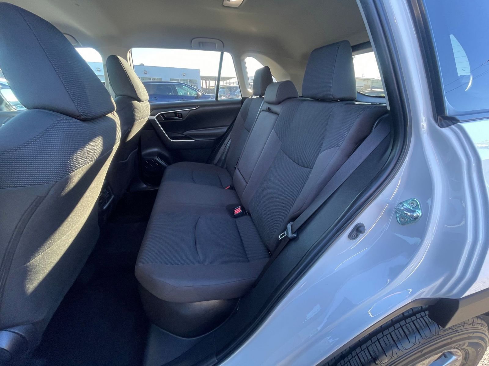 Thumbnail: 2025 Toyota RAV4 - 25