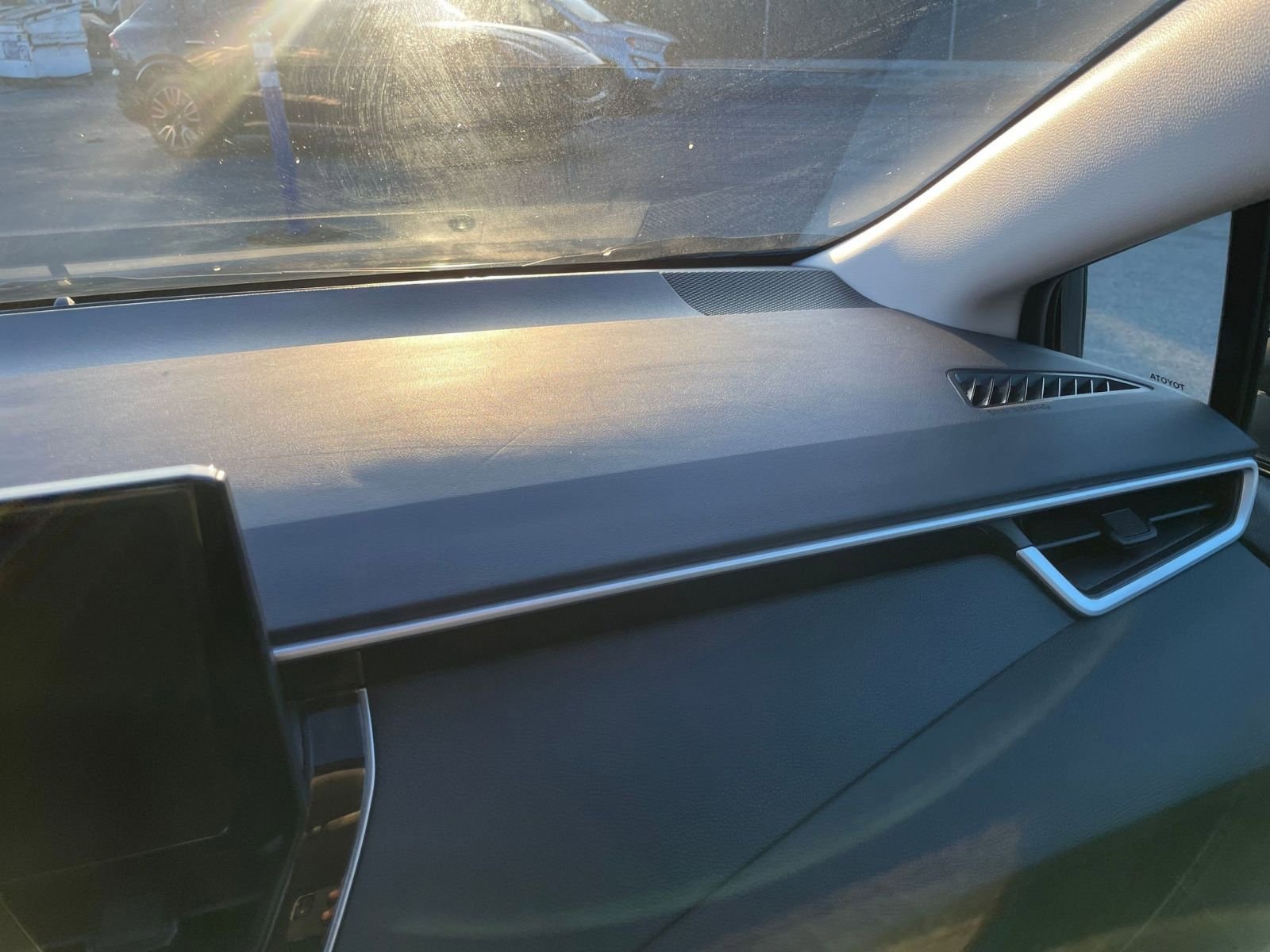 Thumbnail: 2025 Toyota Corolla - 35