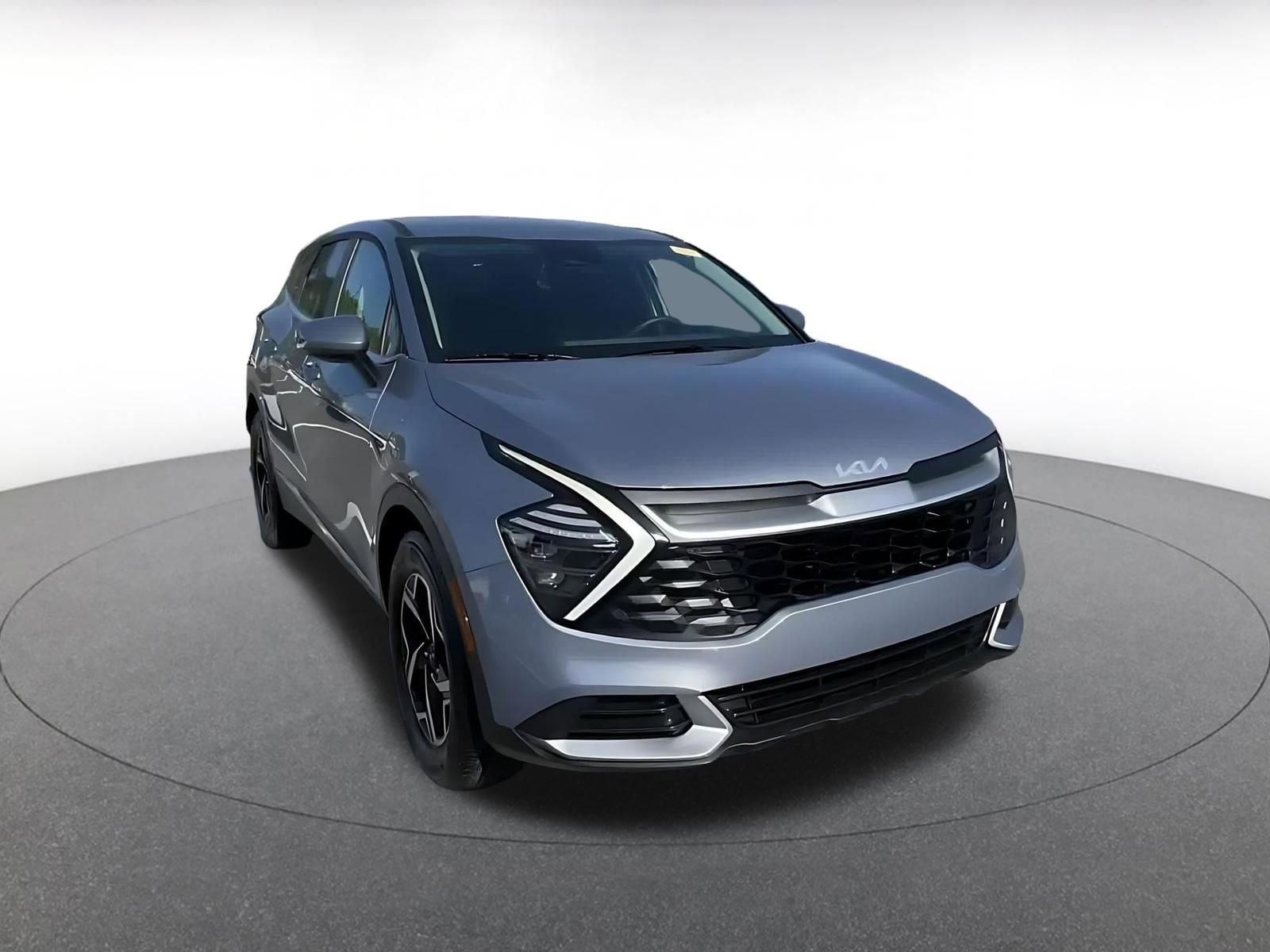 Thumbnail: 2025 Kia Sportage - 3