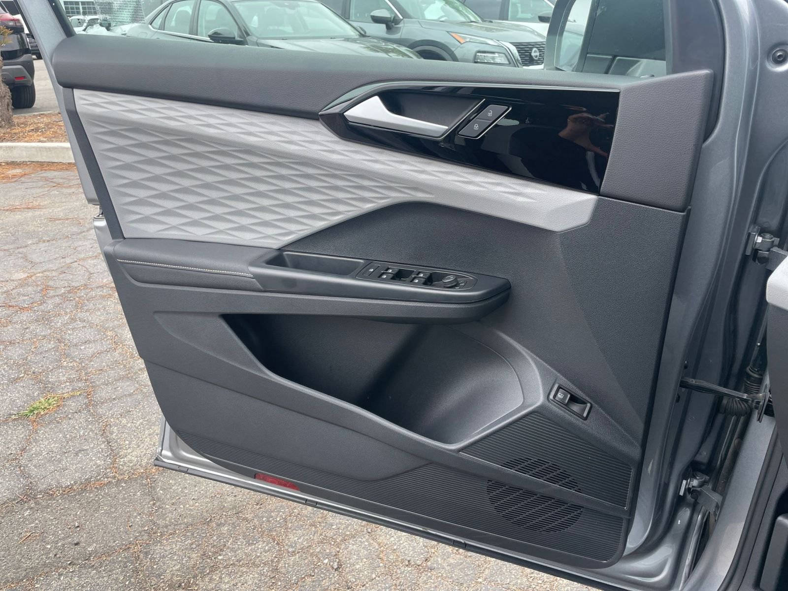 2024 Volkswagen Taos S 20