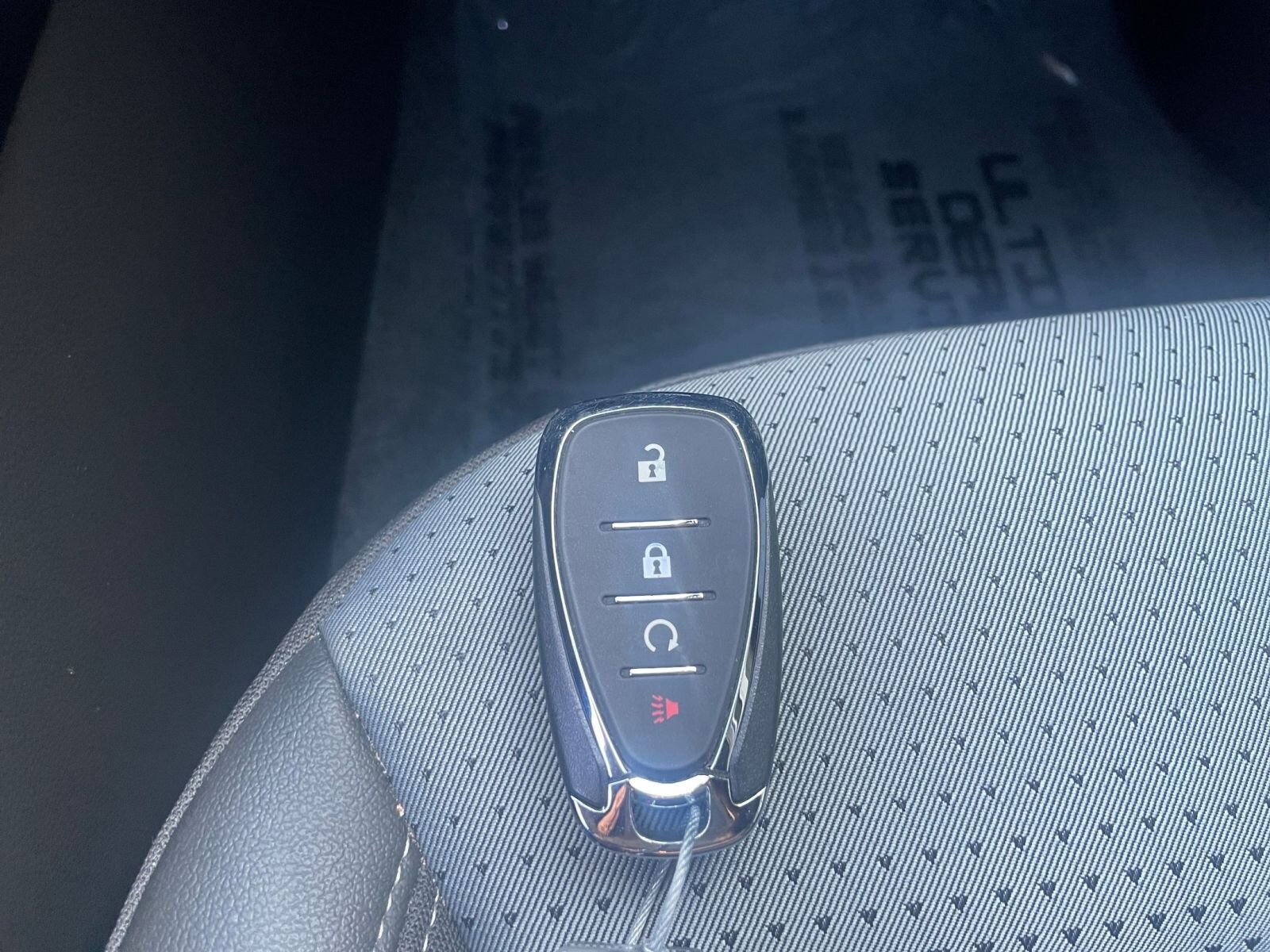 Thumbnail: 2025 Chevrolet Trax - 21