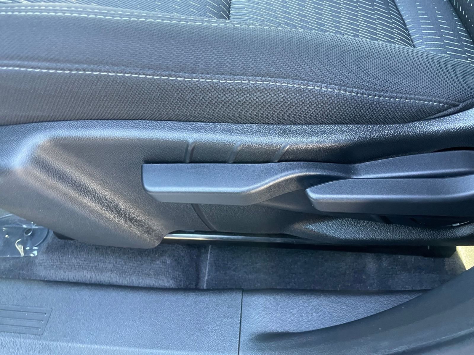 Thumbnail: 2025 Chevrolet Equinox - 23