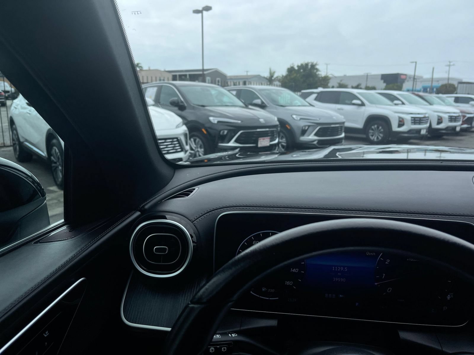 Thumbnail: 2024 Mercedes-Benz GLC - 29