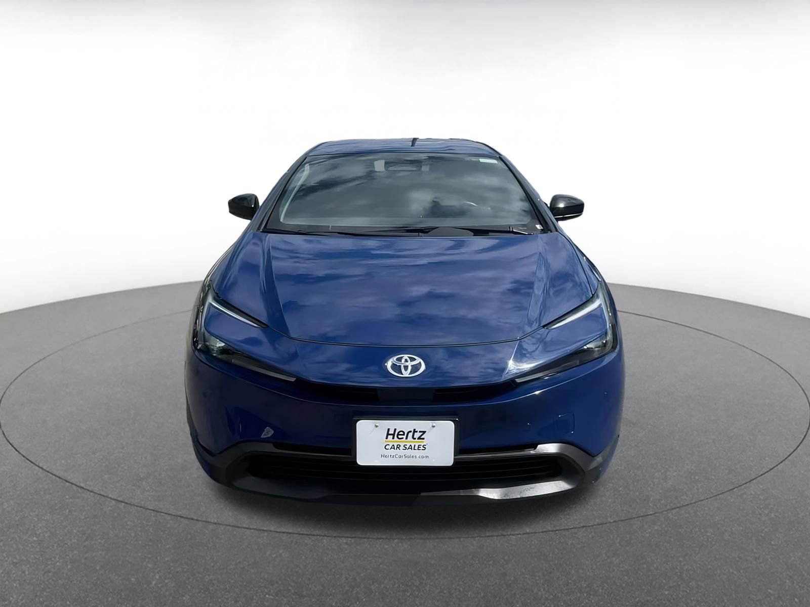 Thumbnail: 2025 Toyota Prius - 4