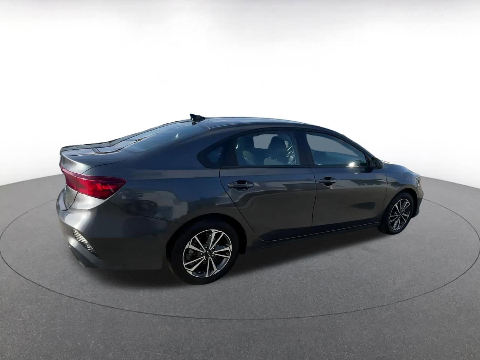 2024 Kia Forte LXS 15