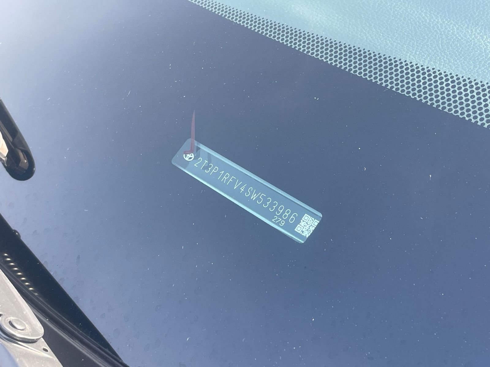 Thumbnail: 2025 Toyota RAV4 - 29