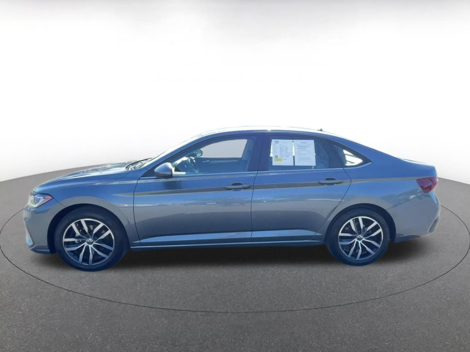 Thumbnail: 2025 Volkswagen Jetta - 9
