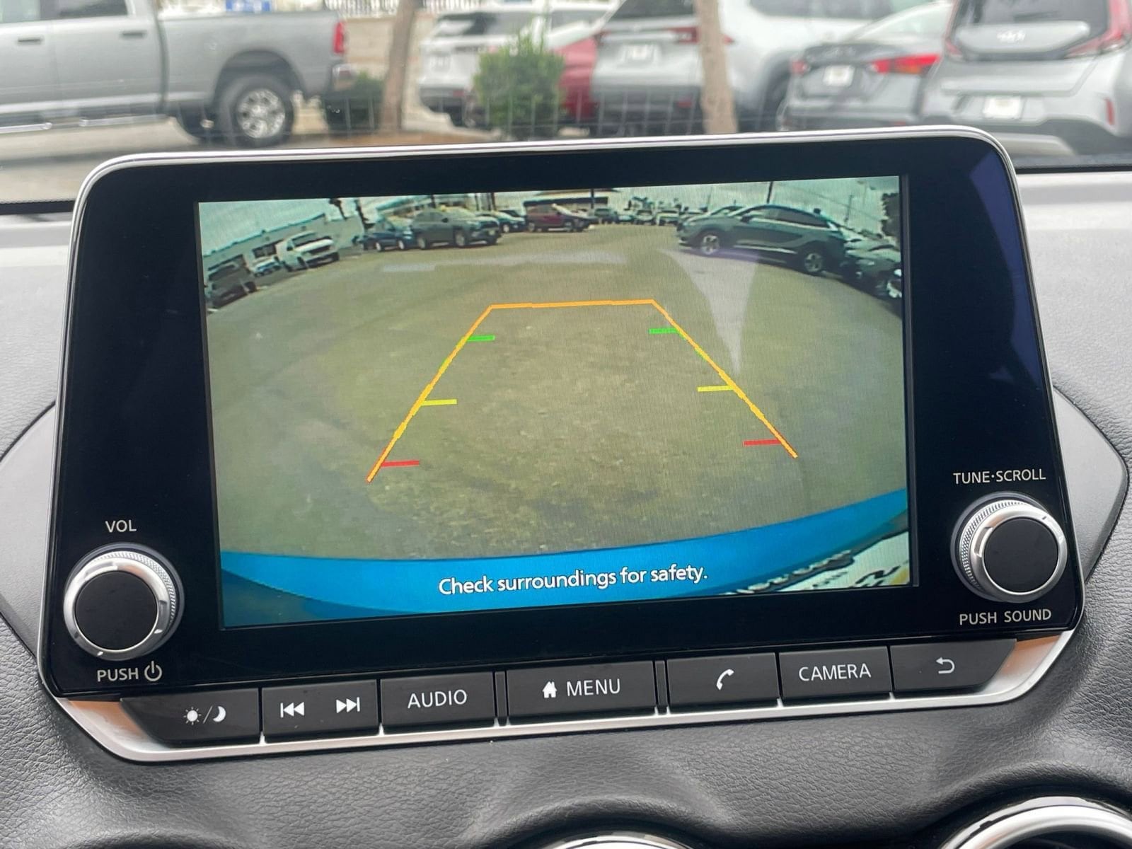 Thumbnail: 2025 Nissan Sentra - 24