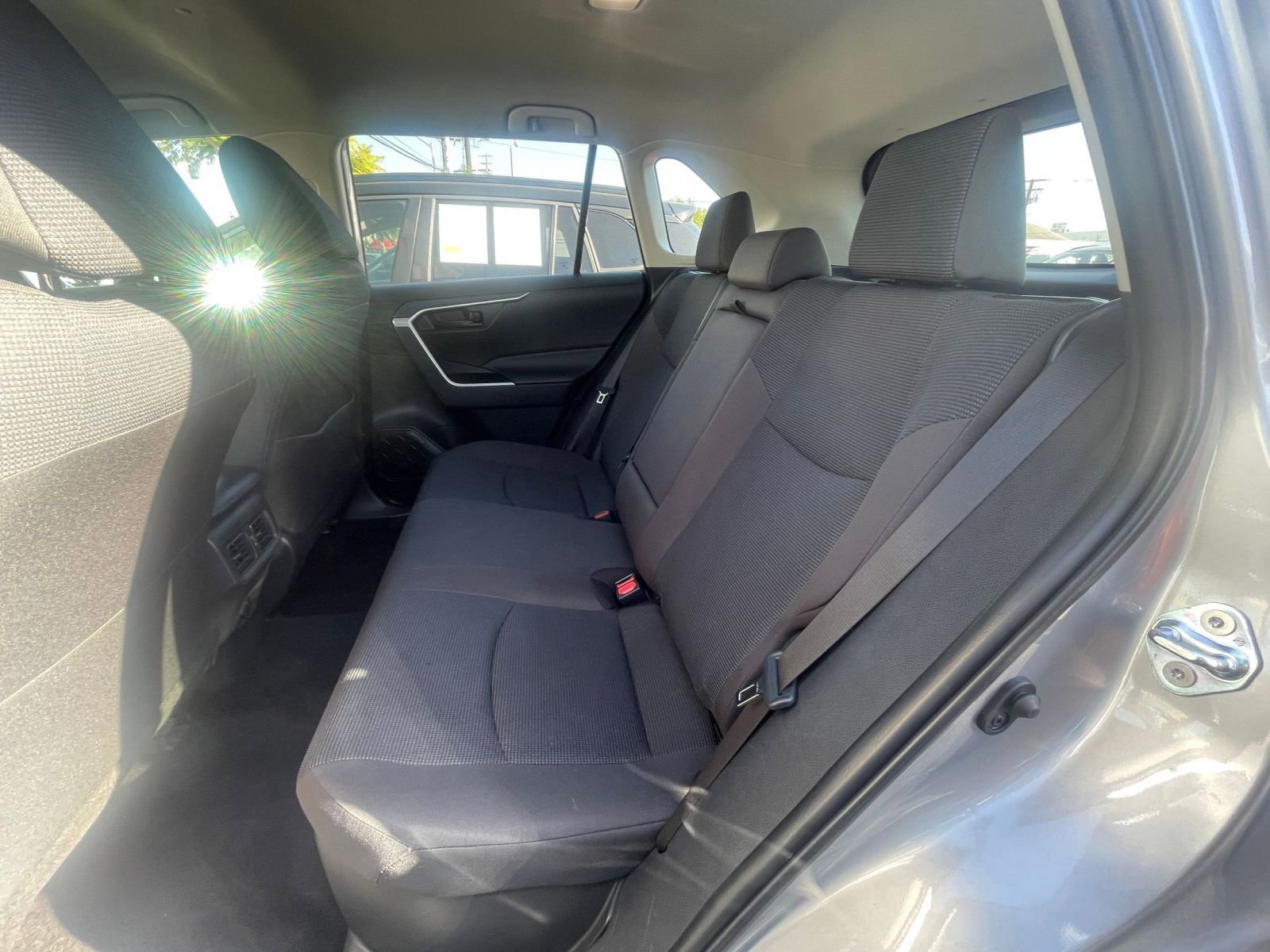 Thumbnail: 2025 Toyota RAV4 - 25