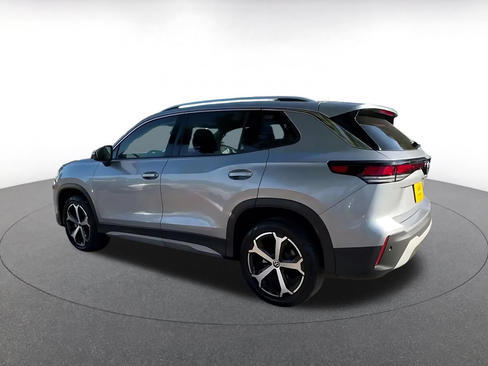 Thumbnail: 2026 Volkswagen Tiguan - 9