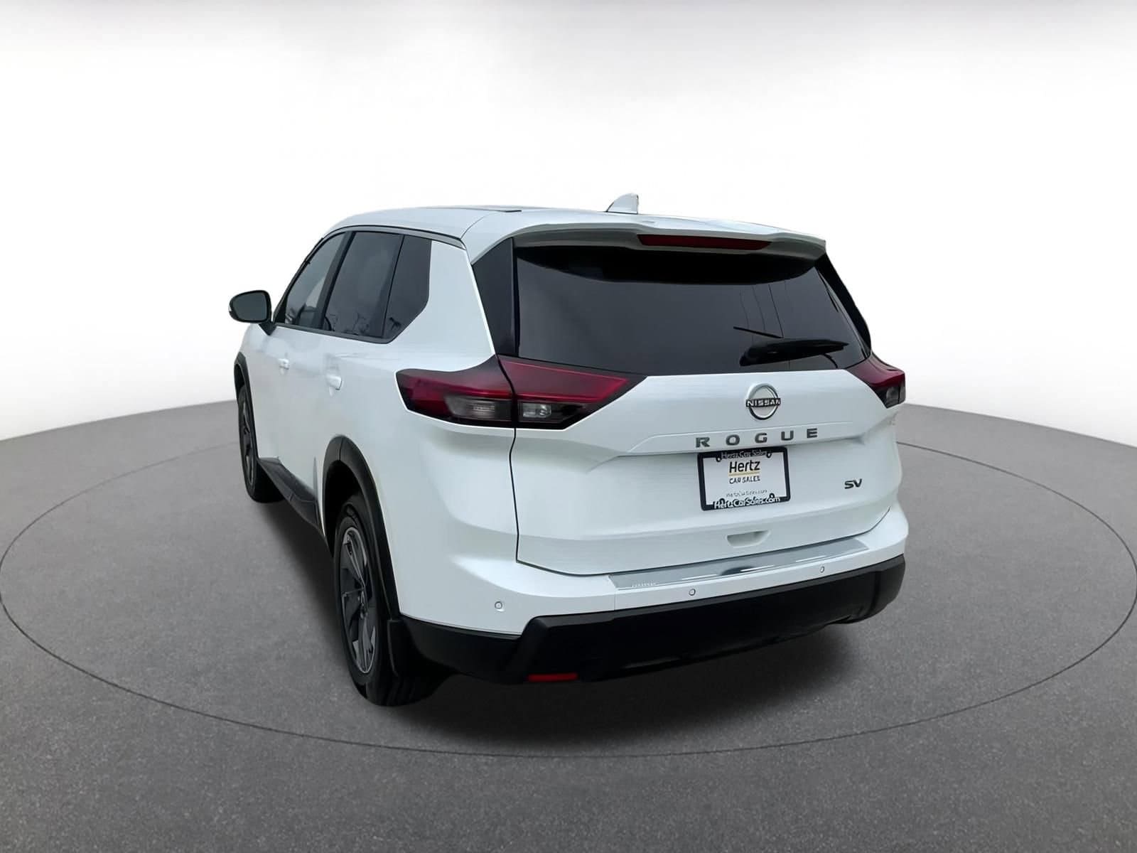 2024 Nissan Rogue SV 11
