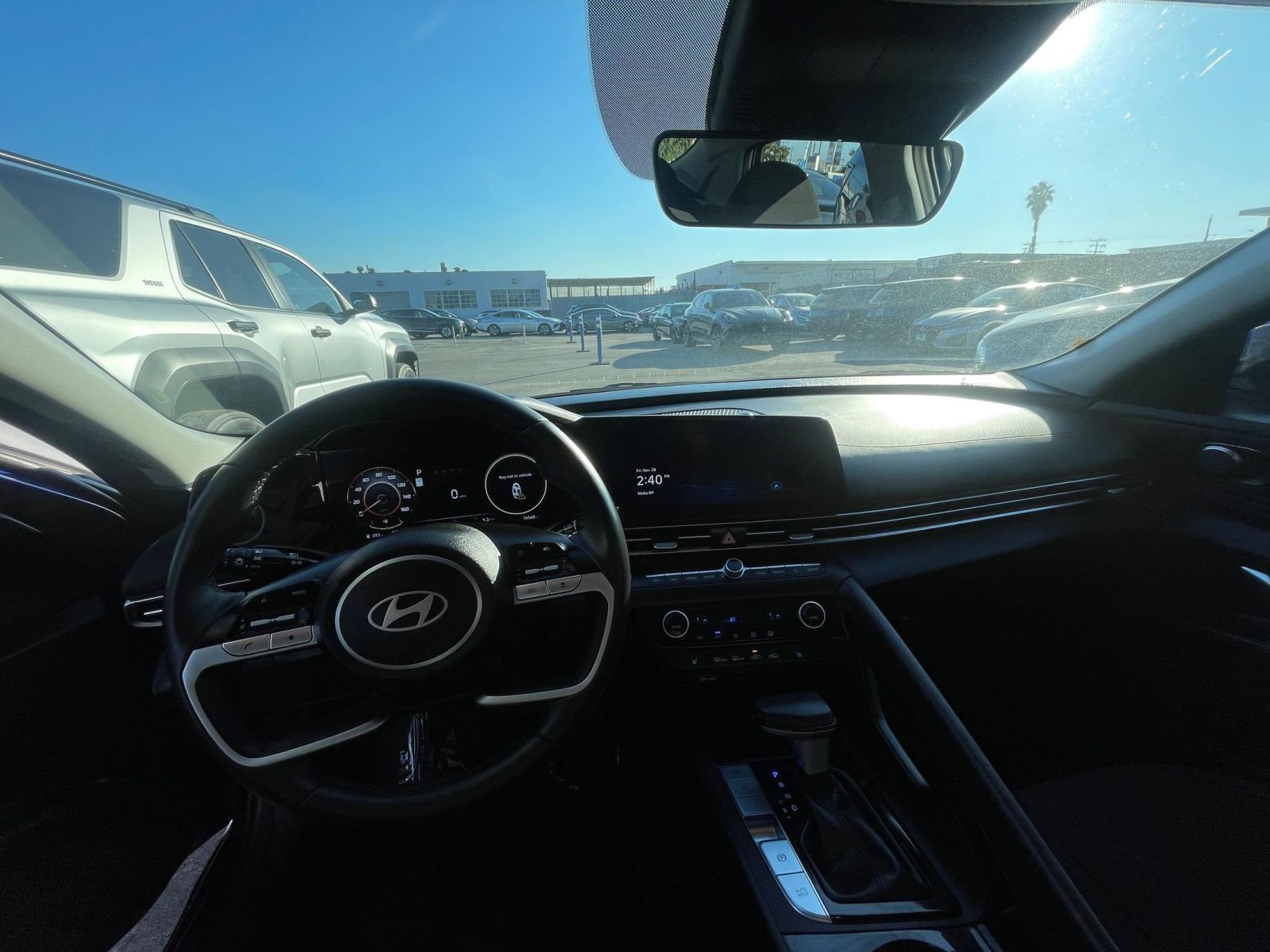 Thumbnail: 2025 Hyundai Elantra - 33