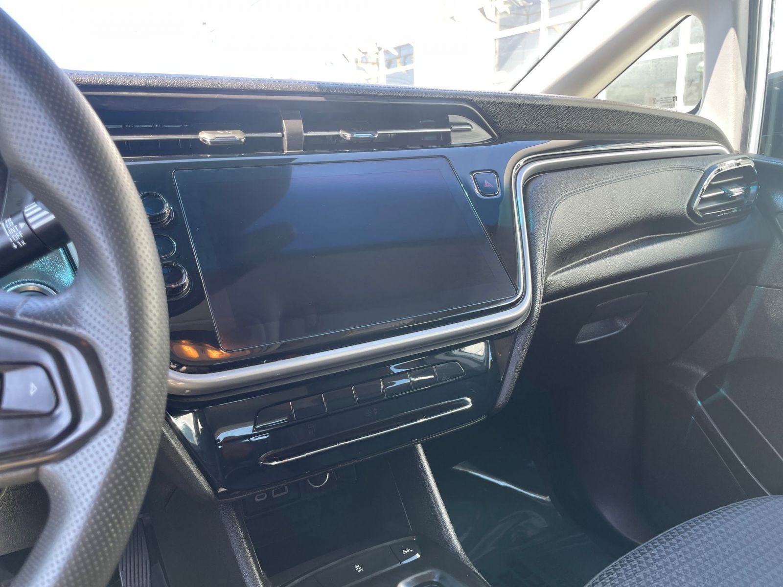 Thumbnail: 2023 Chevrolet Bolt EV - 21