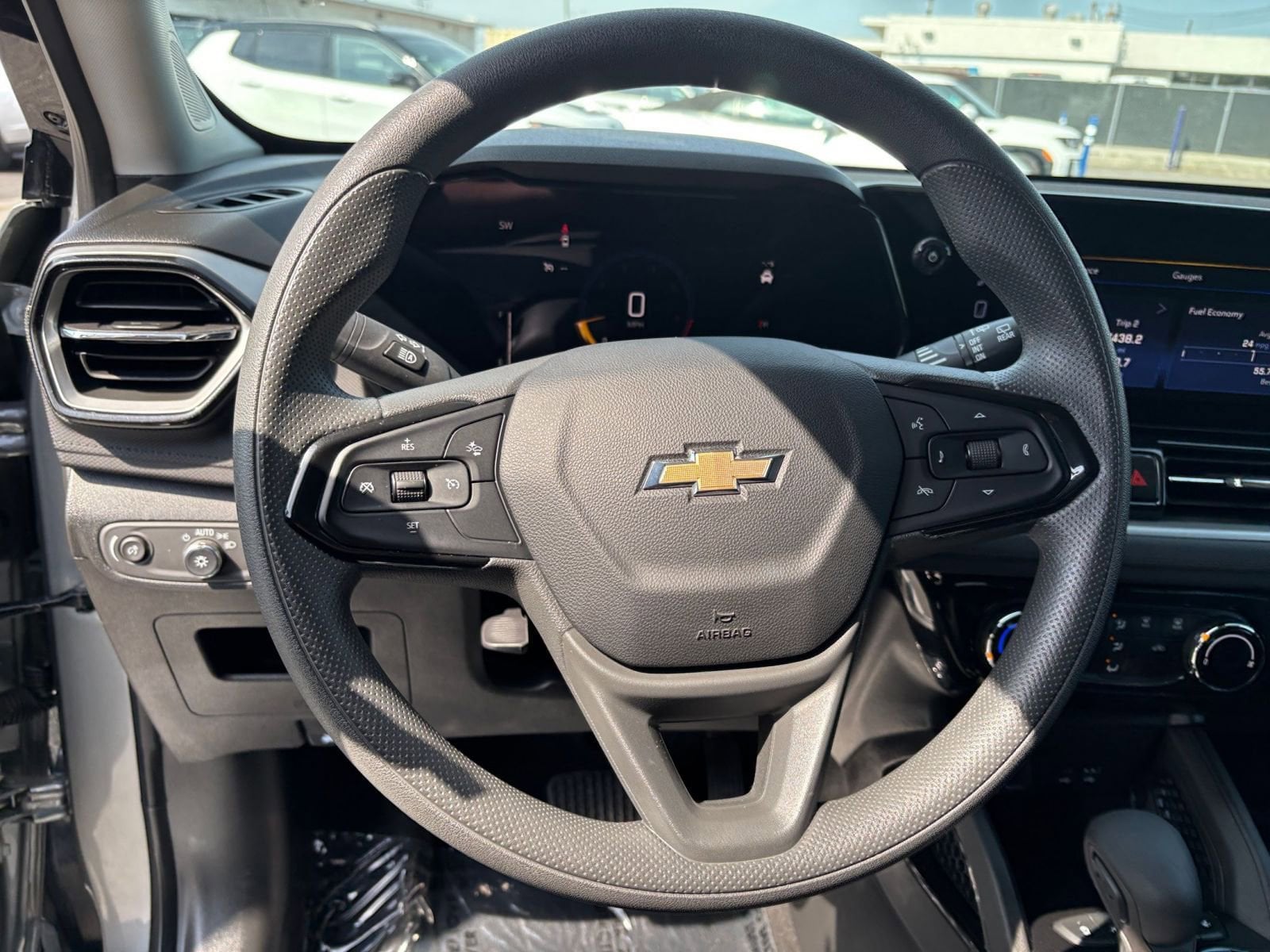 Thumbnail: 2025 Chevrolet TrailBlazer - 29