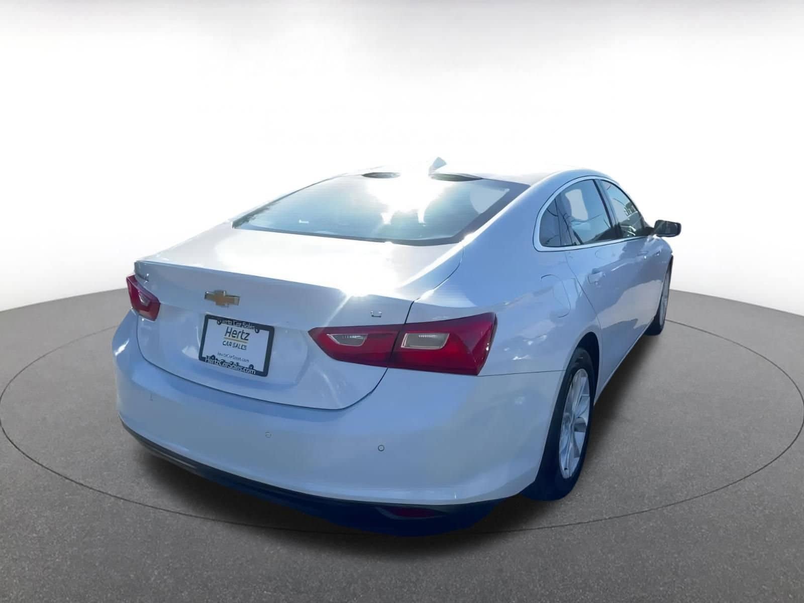 Thumbnail: 2023 Chevrolet Malibu - 14
