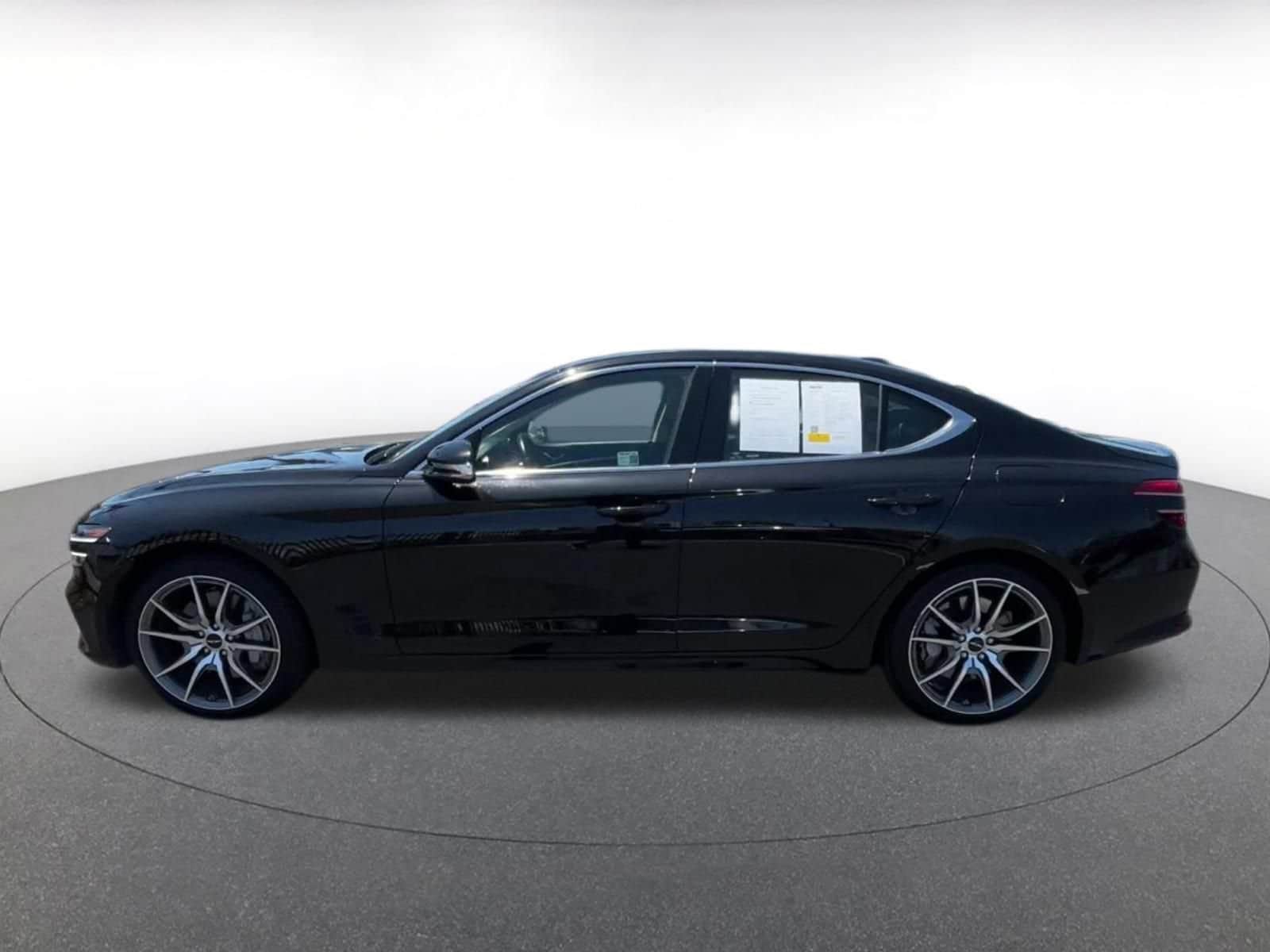 Thumbnail: 2025 Genesis G70 - 9