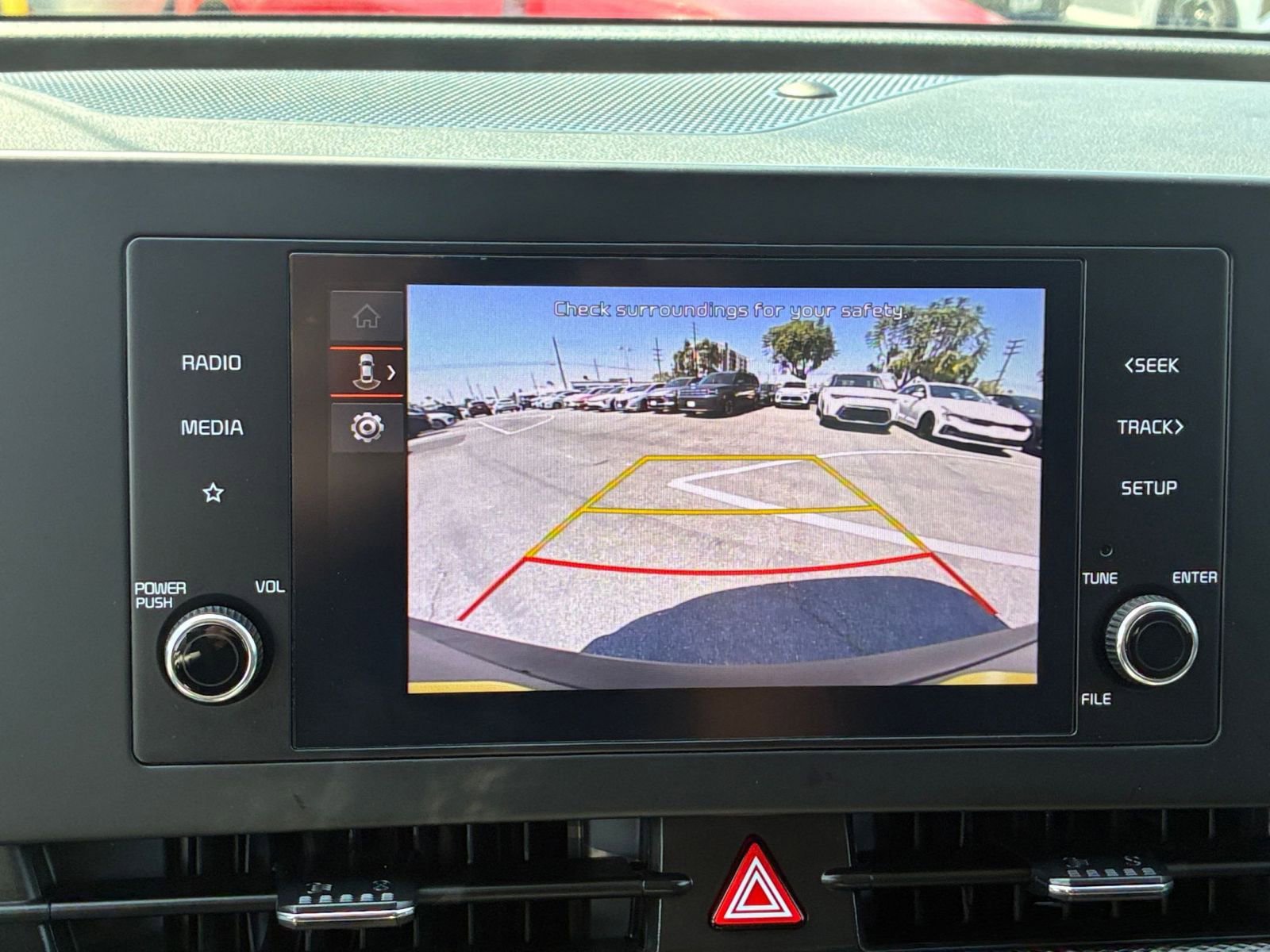 Thumbnail: 2025 Kia Sportage - 24