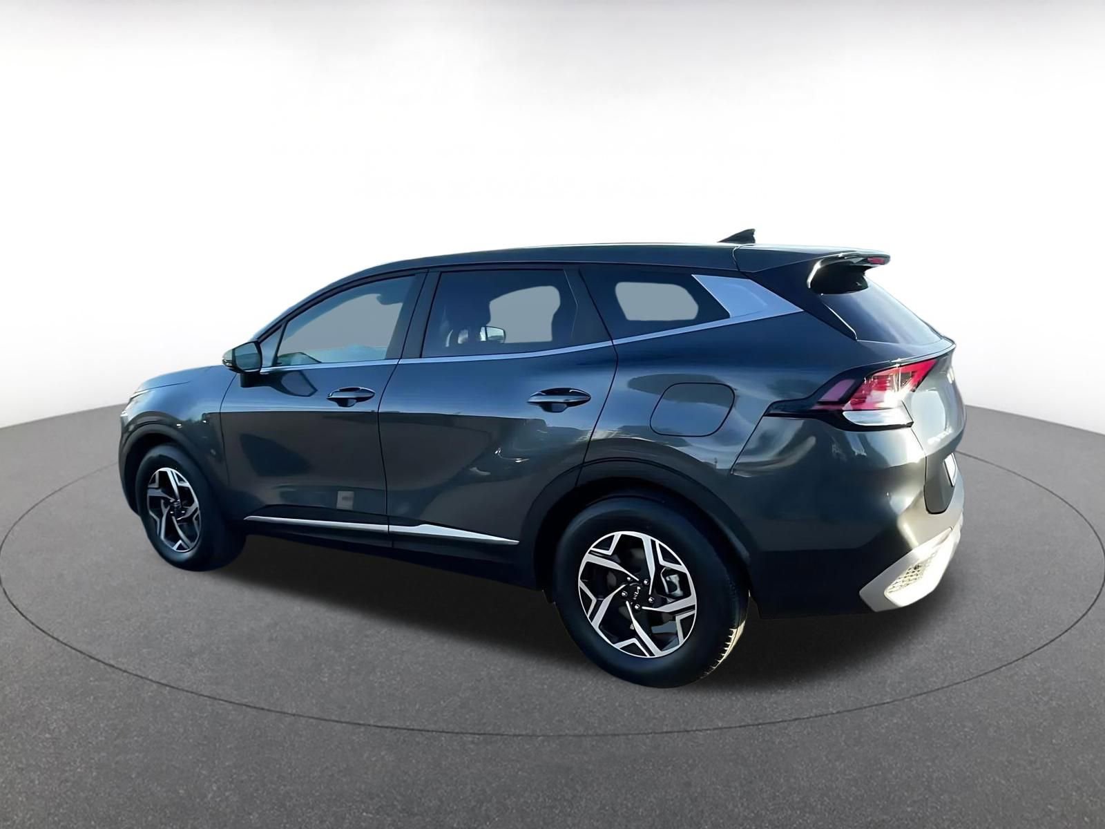 Thumbnail: 2025 Kia Sportage - 10