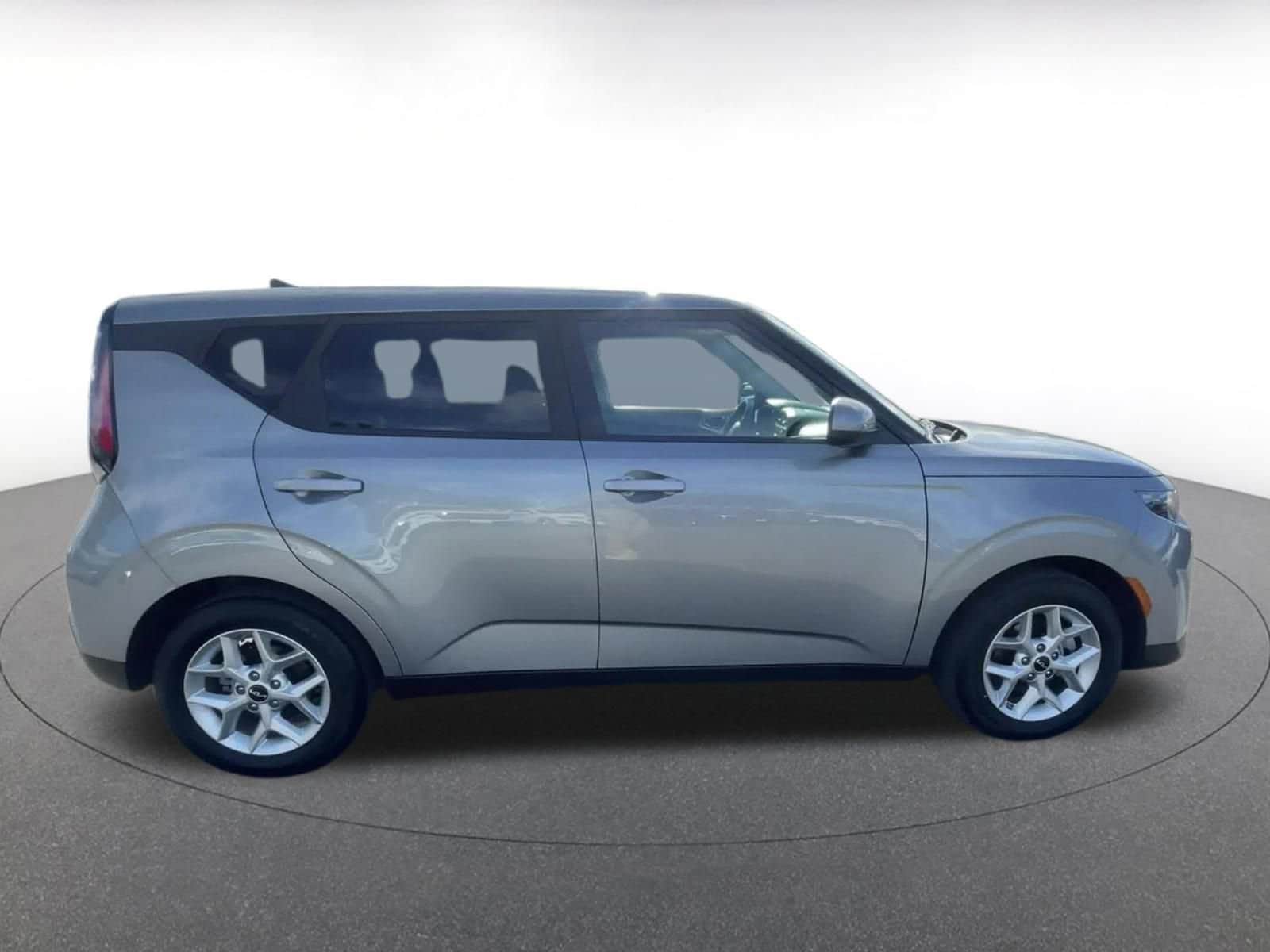 Thumbnail: 2025 Kia Soul - 16