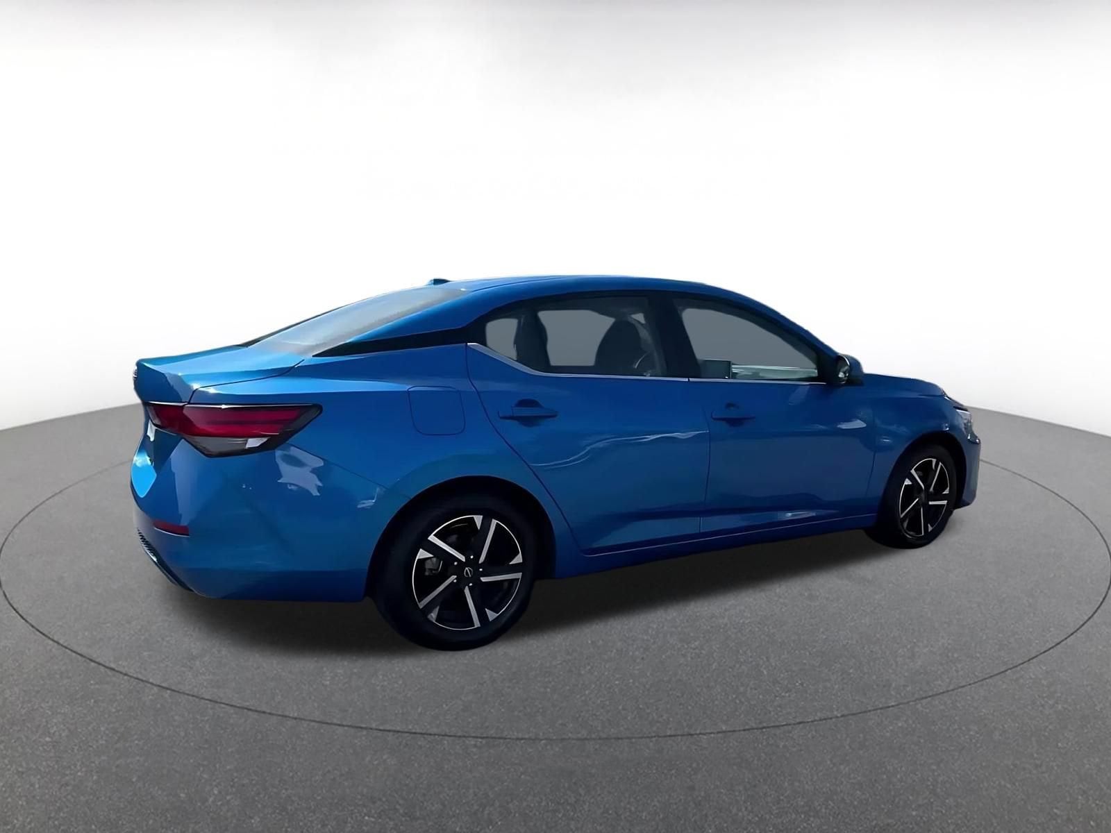 Thumbnail: 2025 Nissan Sentra - 14