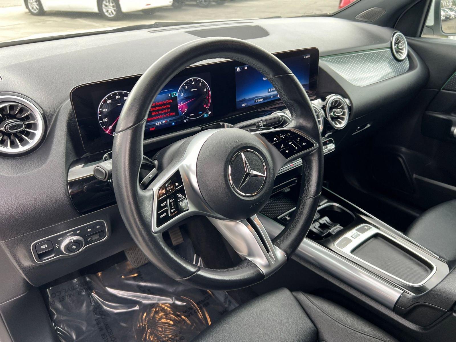 Thumbnail: 2025 Mercedes-Benz GLA - 31