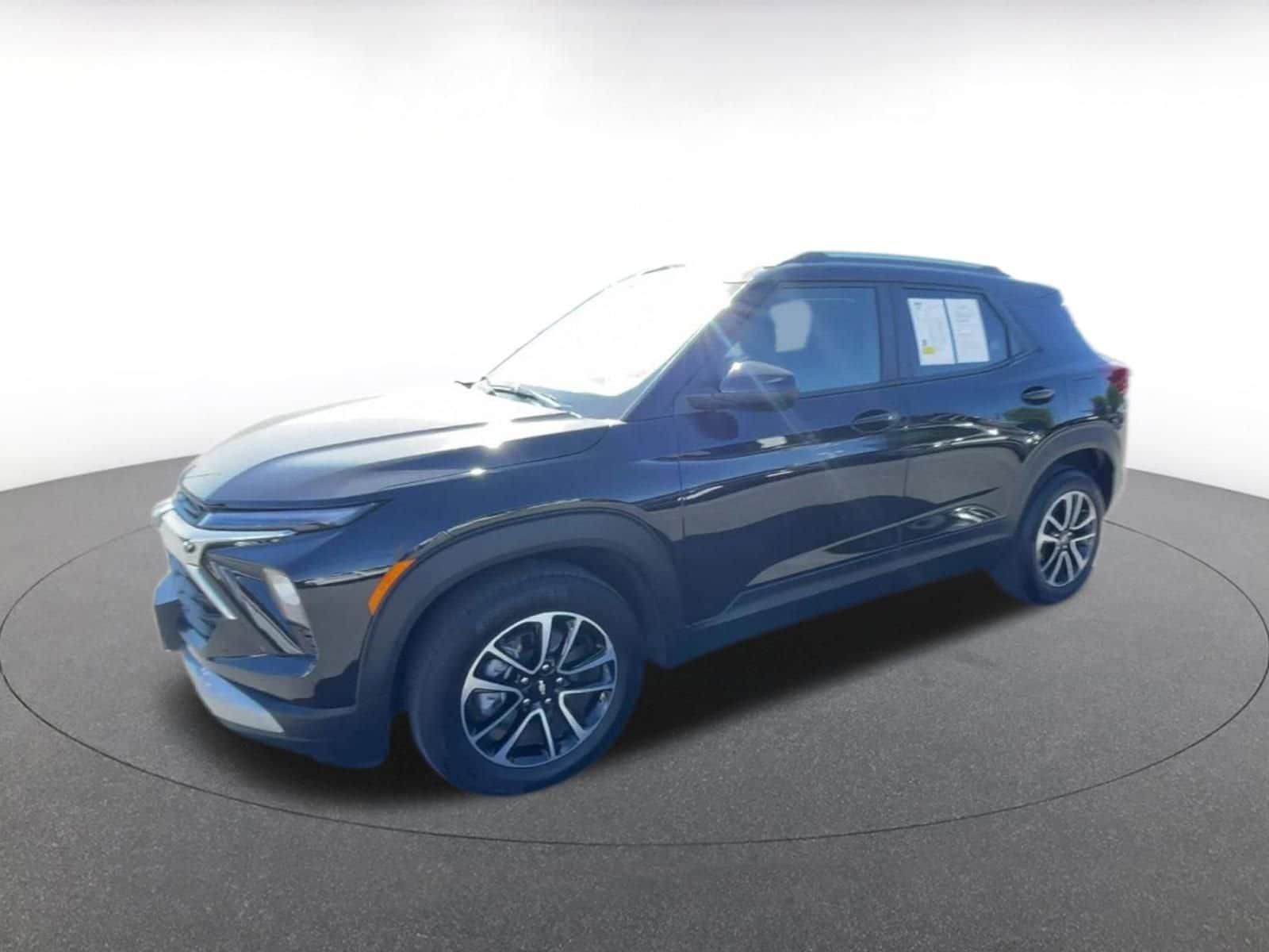 Thumbnail: 2025 Chevrolet TrailBlazer - 8