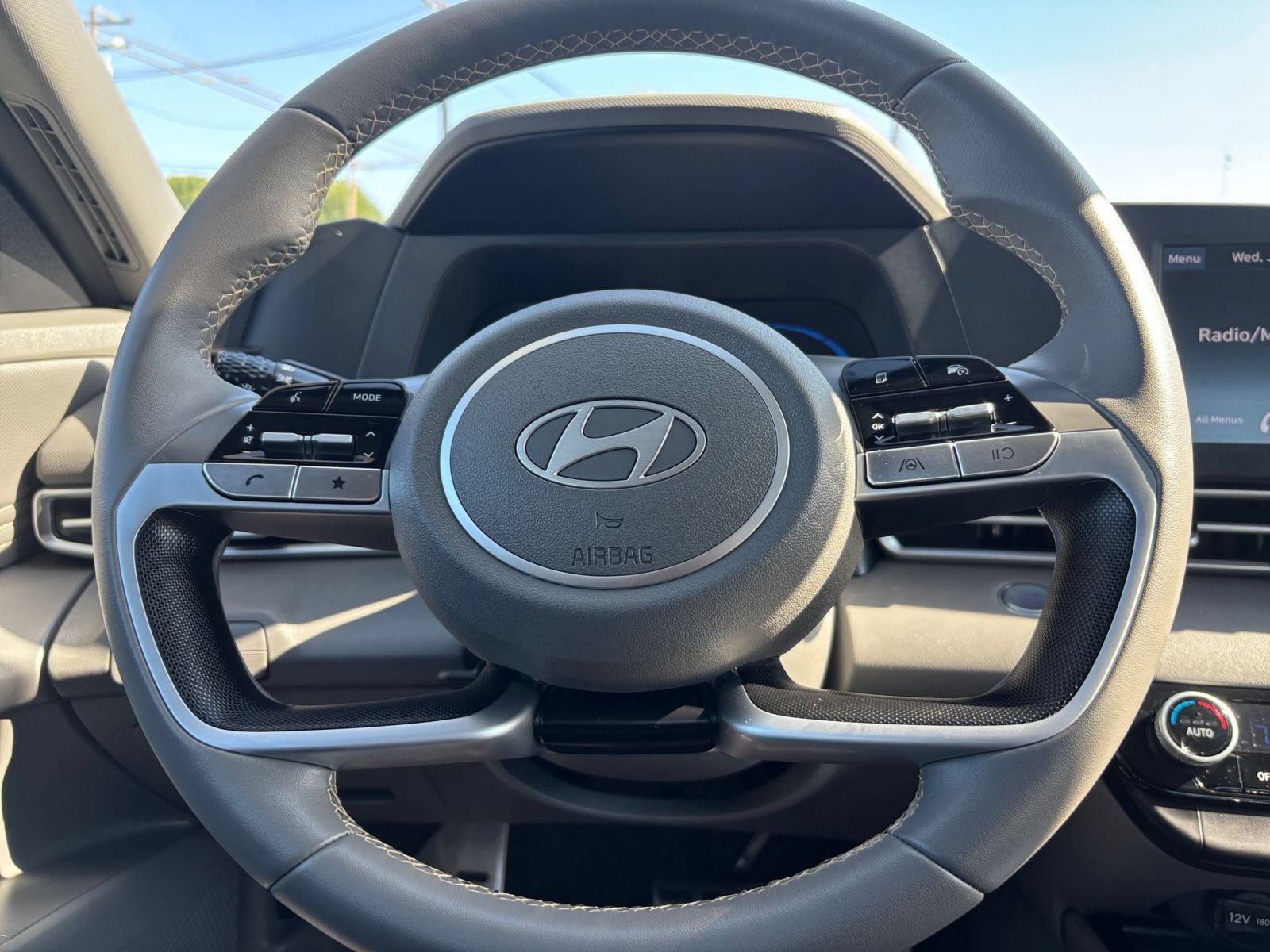 Thumbnail: 2026 Hyundai Elantra - 24