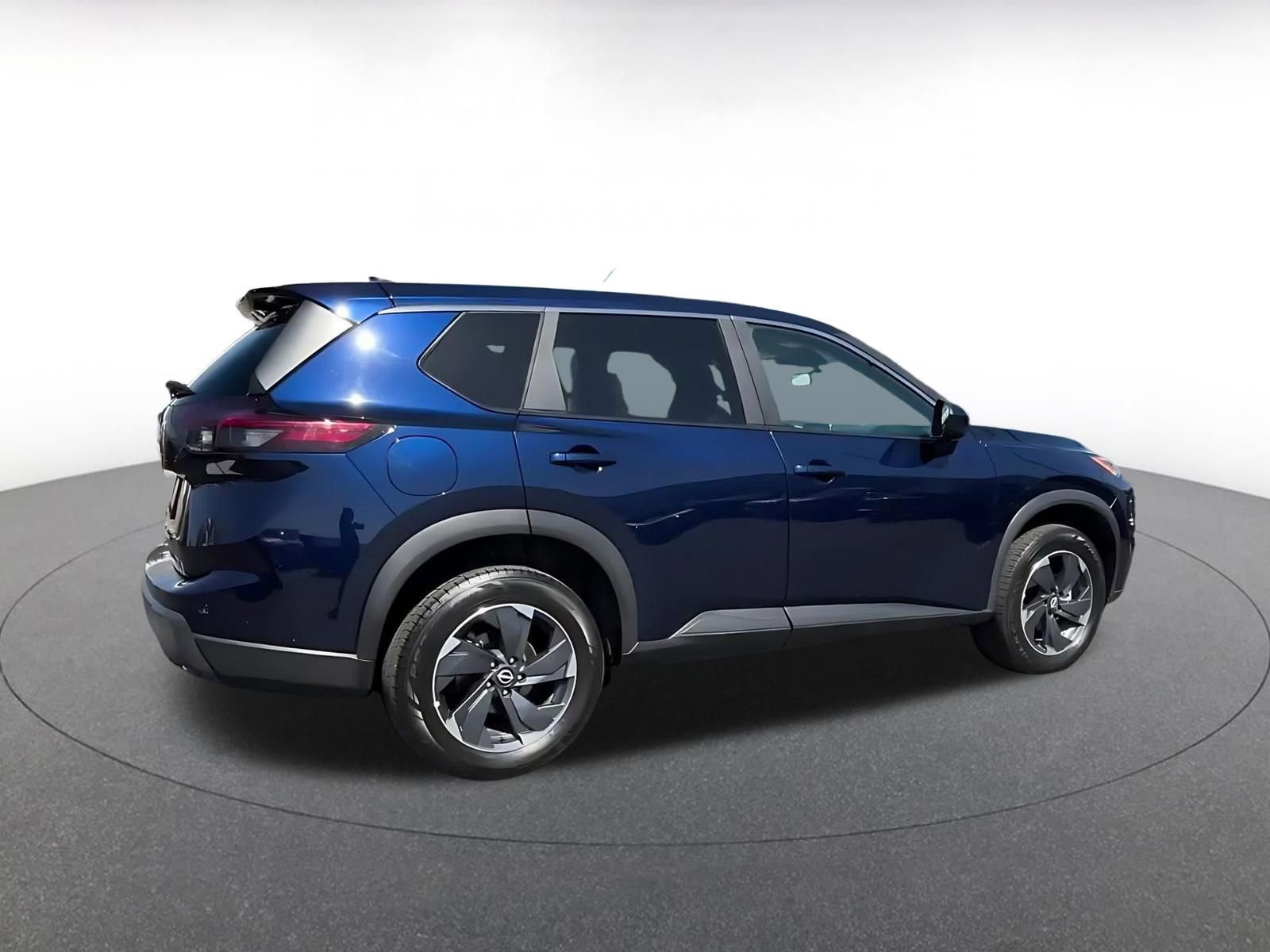 Thumbnail: 2025 Nissan Rogue - 15