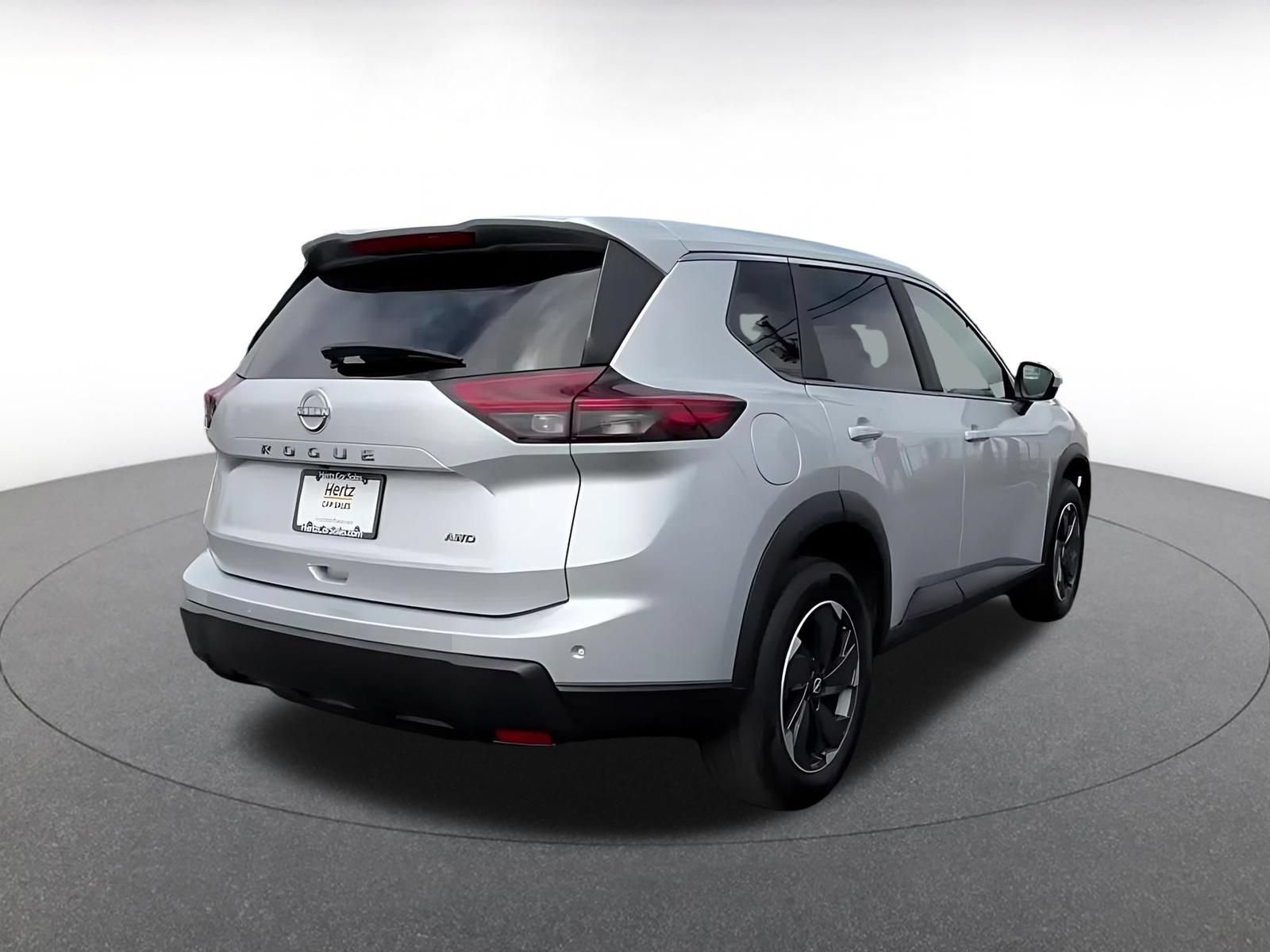 Thumbnail: 2025 Nissan Rogue - 15