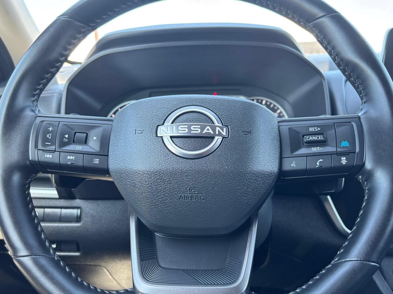 Thumbnail: 2025 Nissan Rogue - 30
