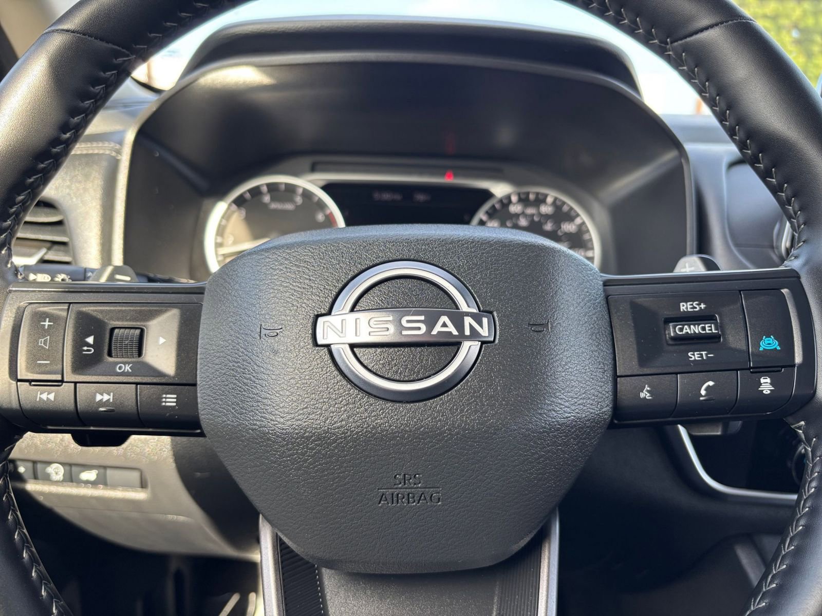 Thumbnail: 2025 Nissan Rogue - 30