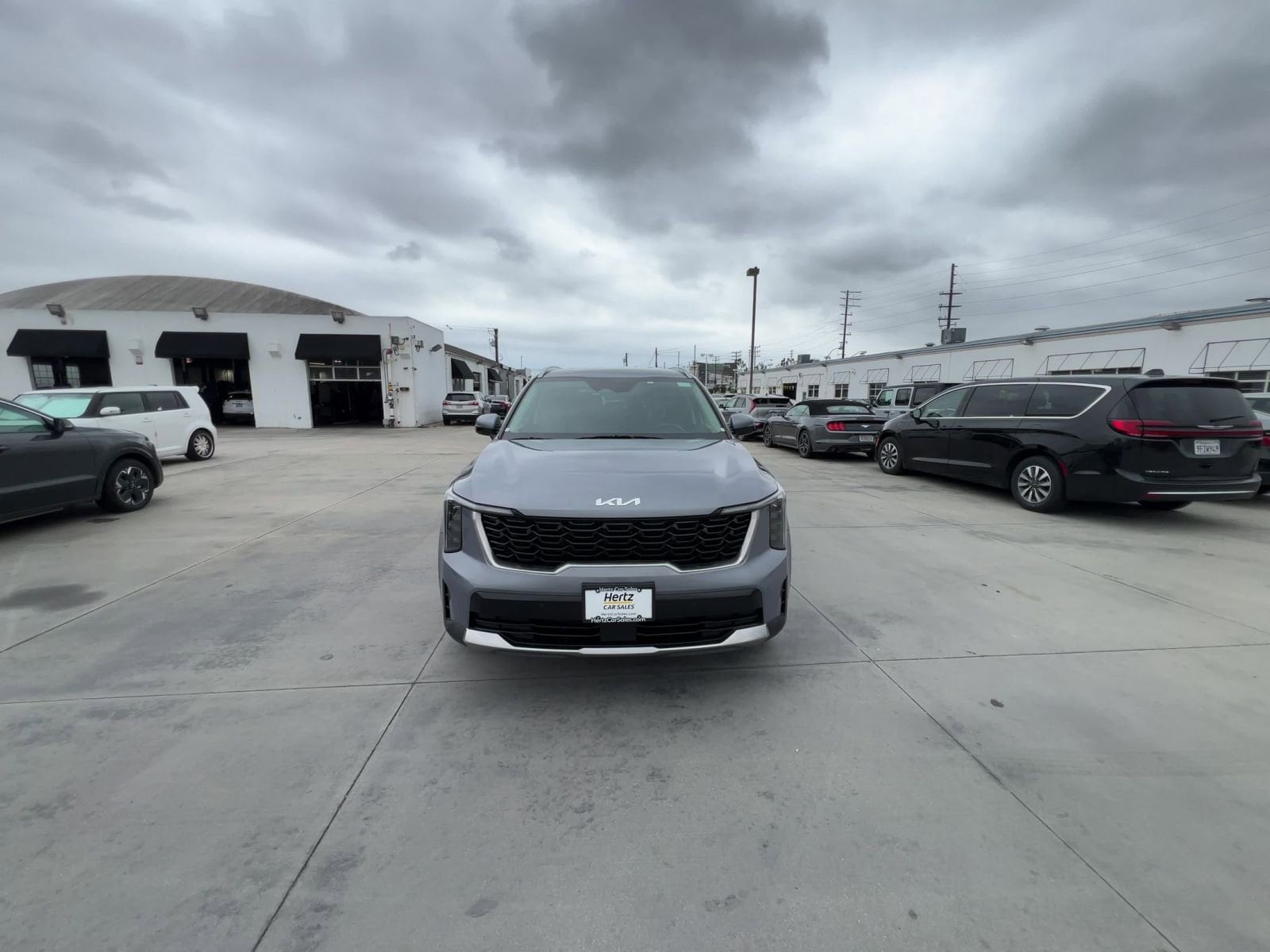 2024 Kia Sorento S 16