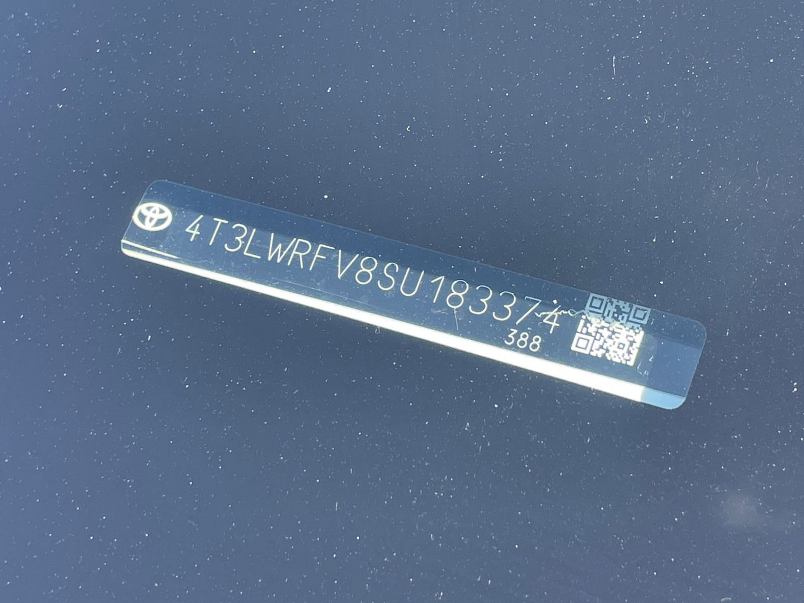 Thumbnail: 2025 Toyota RAV4 - 29