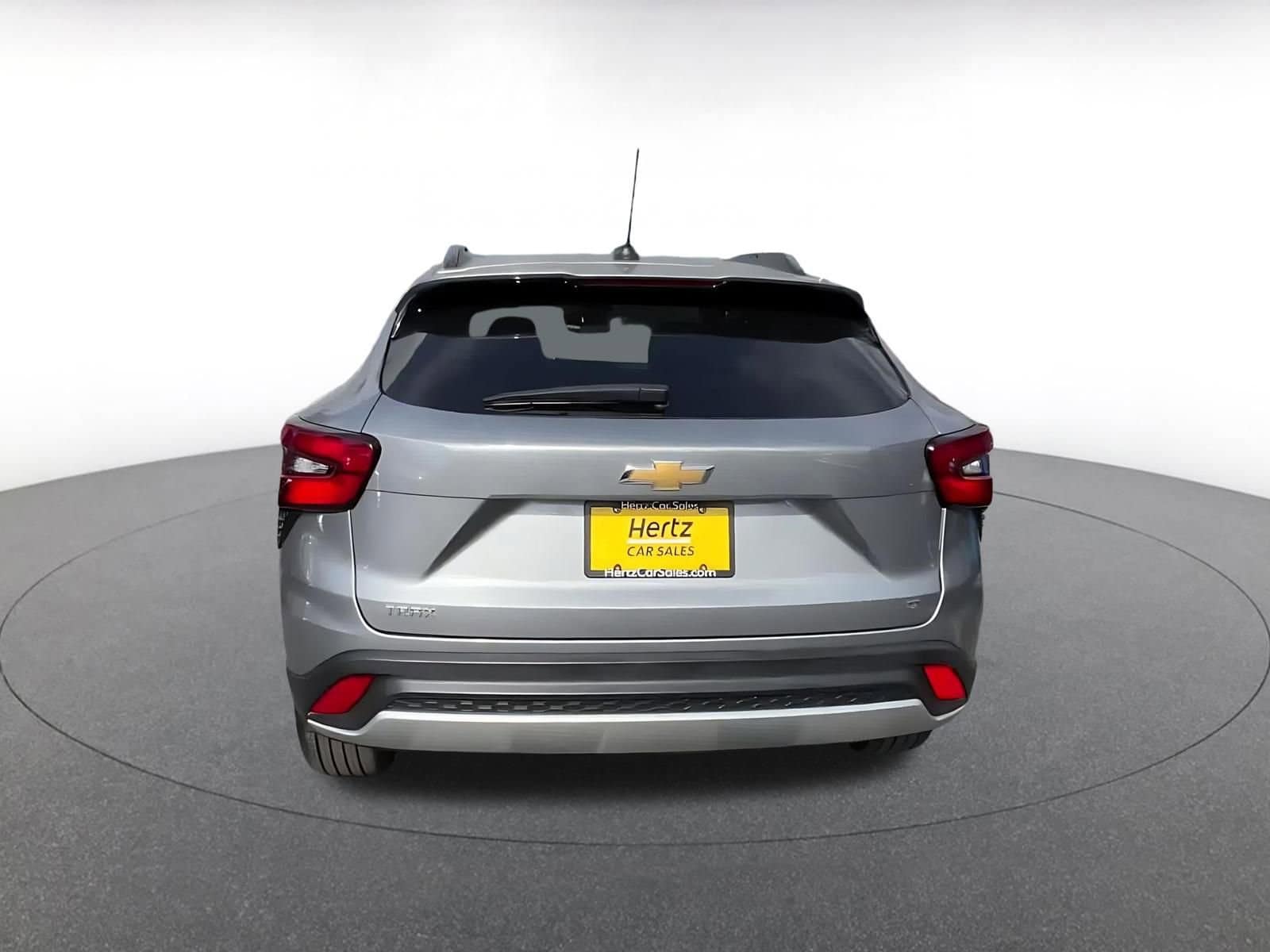 Thumbnail: 2025 Chevrolet Trax - 12
