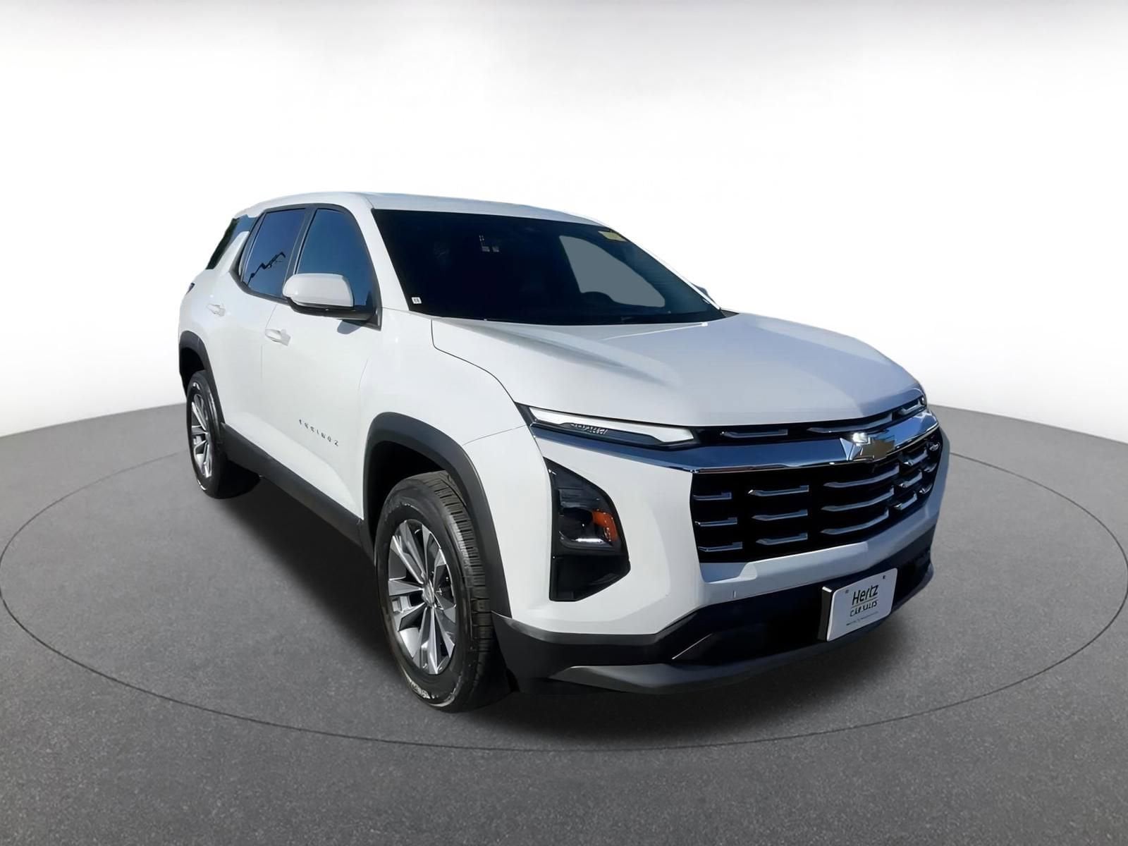 Thumbnail: 2025 Chevrolet Equinox - 3