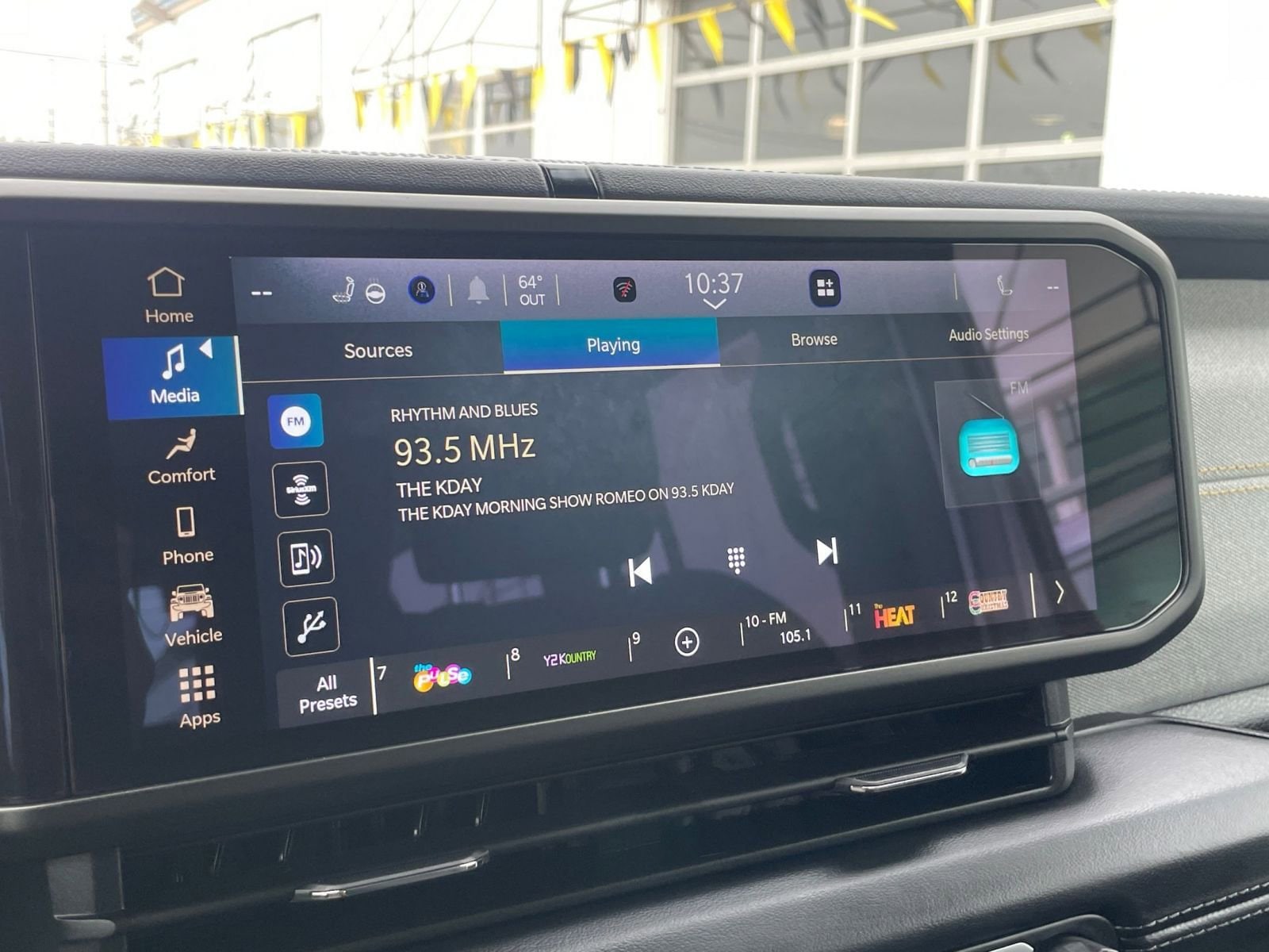 Thumbnail: 2025 Jeep Wrangler - 21