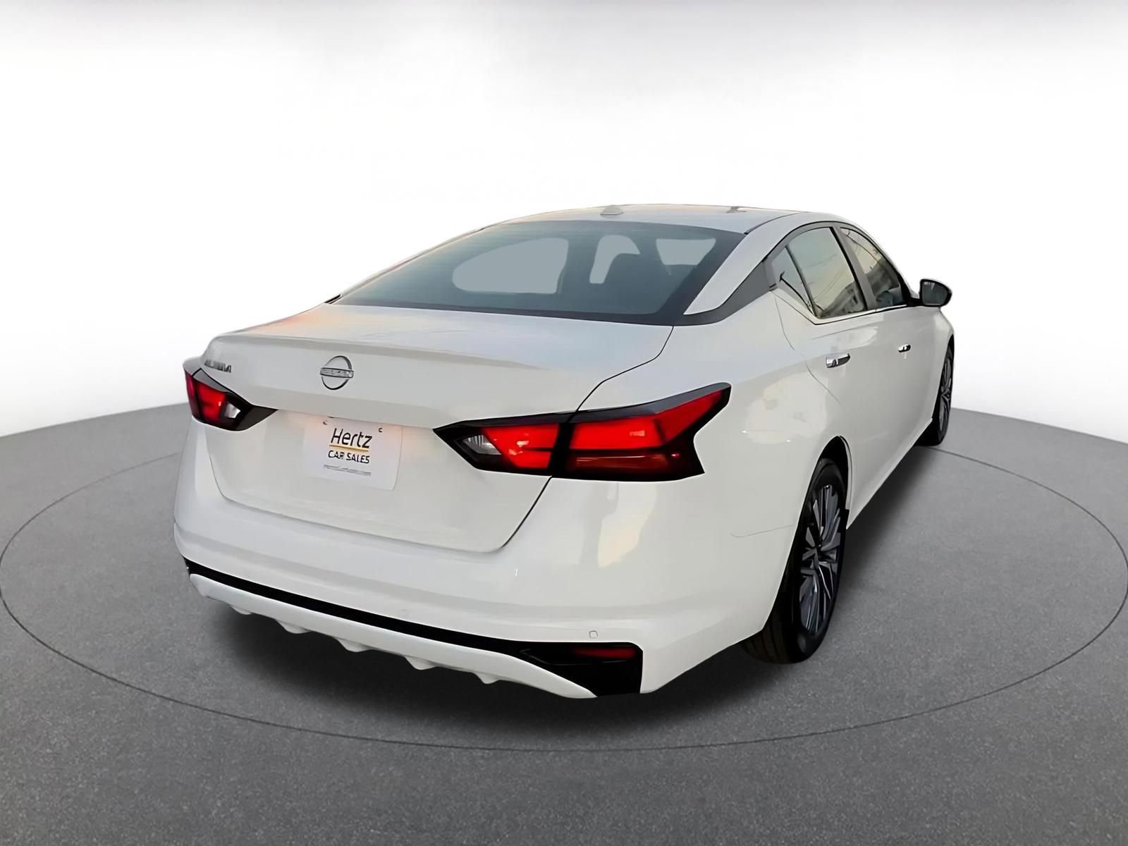 Thumbnail: 2025 Nissan Altima - 15