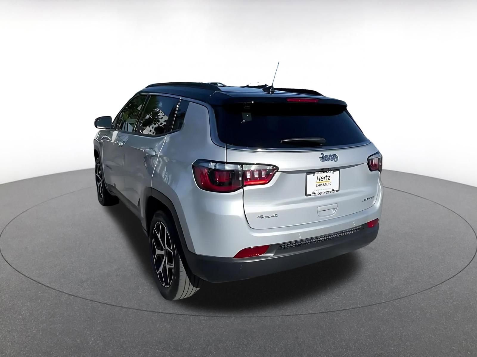 Thumbnail: 2025 Jeep Compass - 11