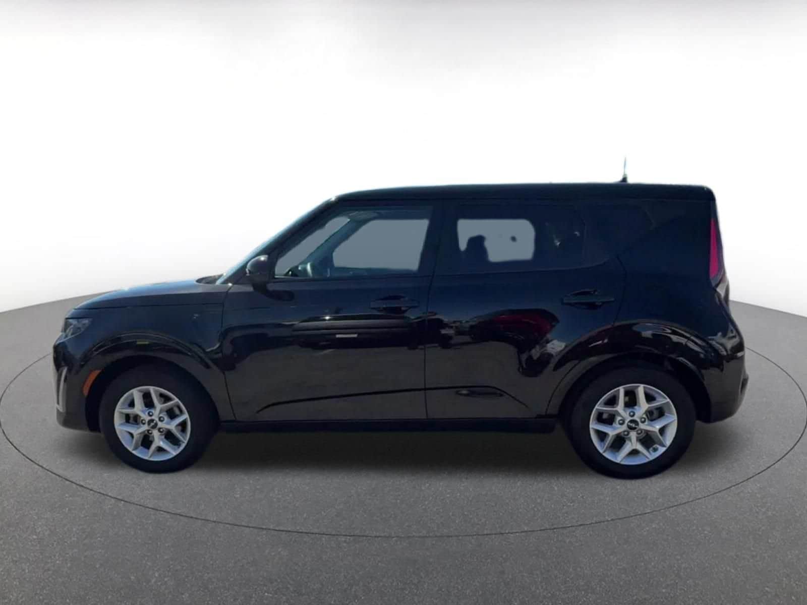 Thumbnail: 2025 Kia Soul - 8